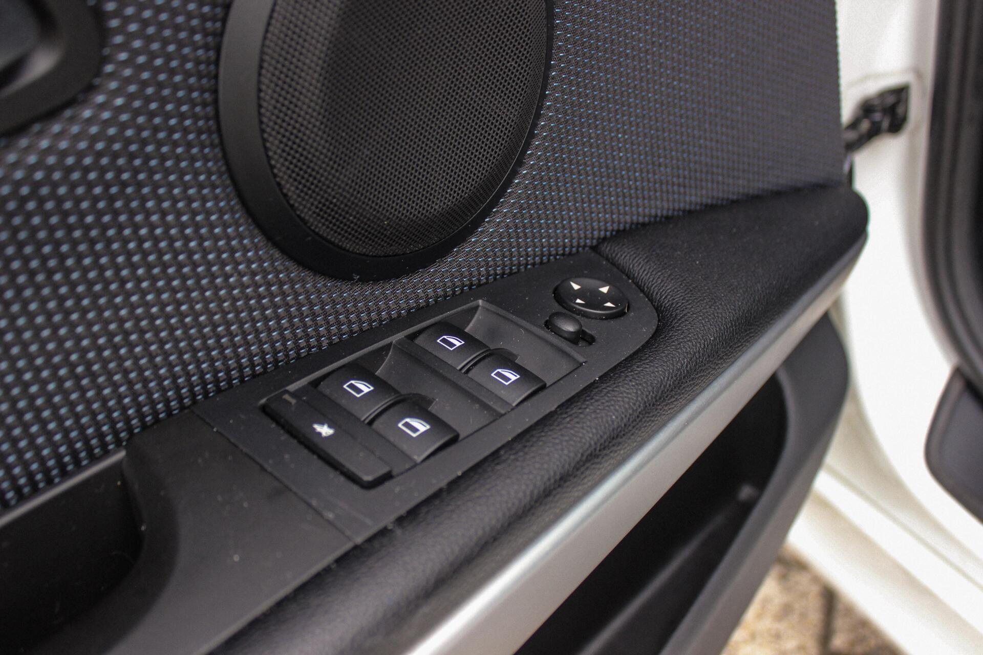 Foto van BMW 325i