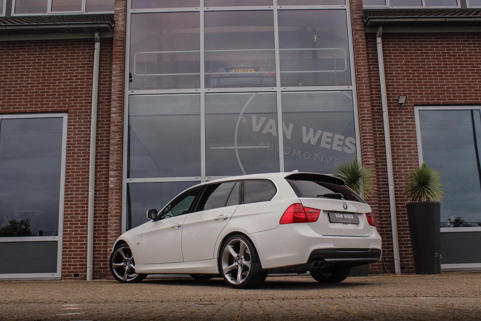 Foto van BMW 325i