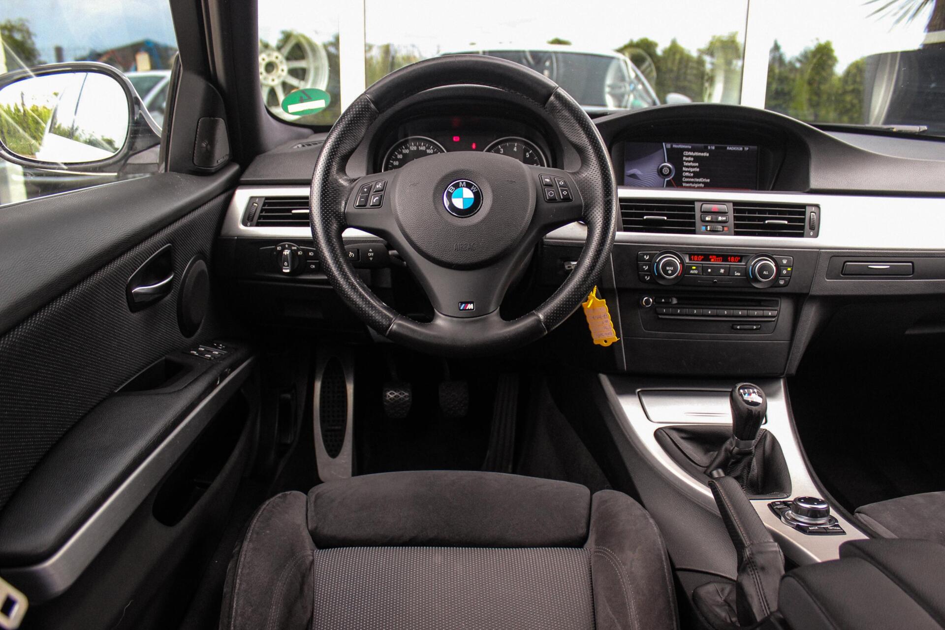 Foto van BMW 325i