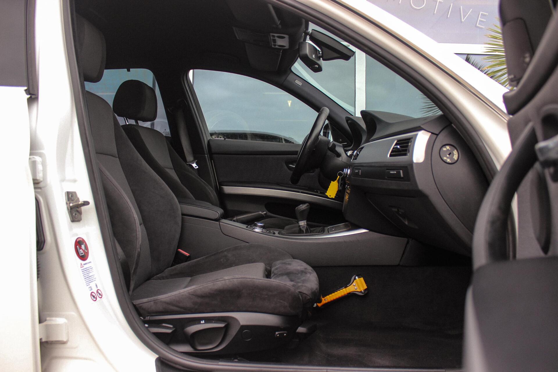 Foto van BMW 325i