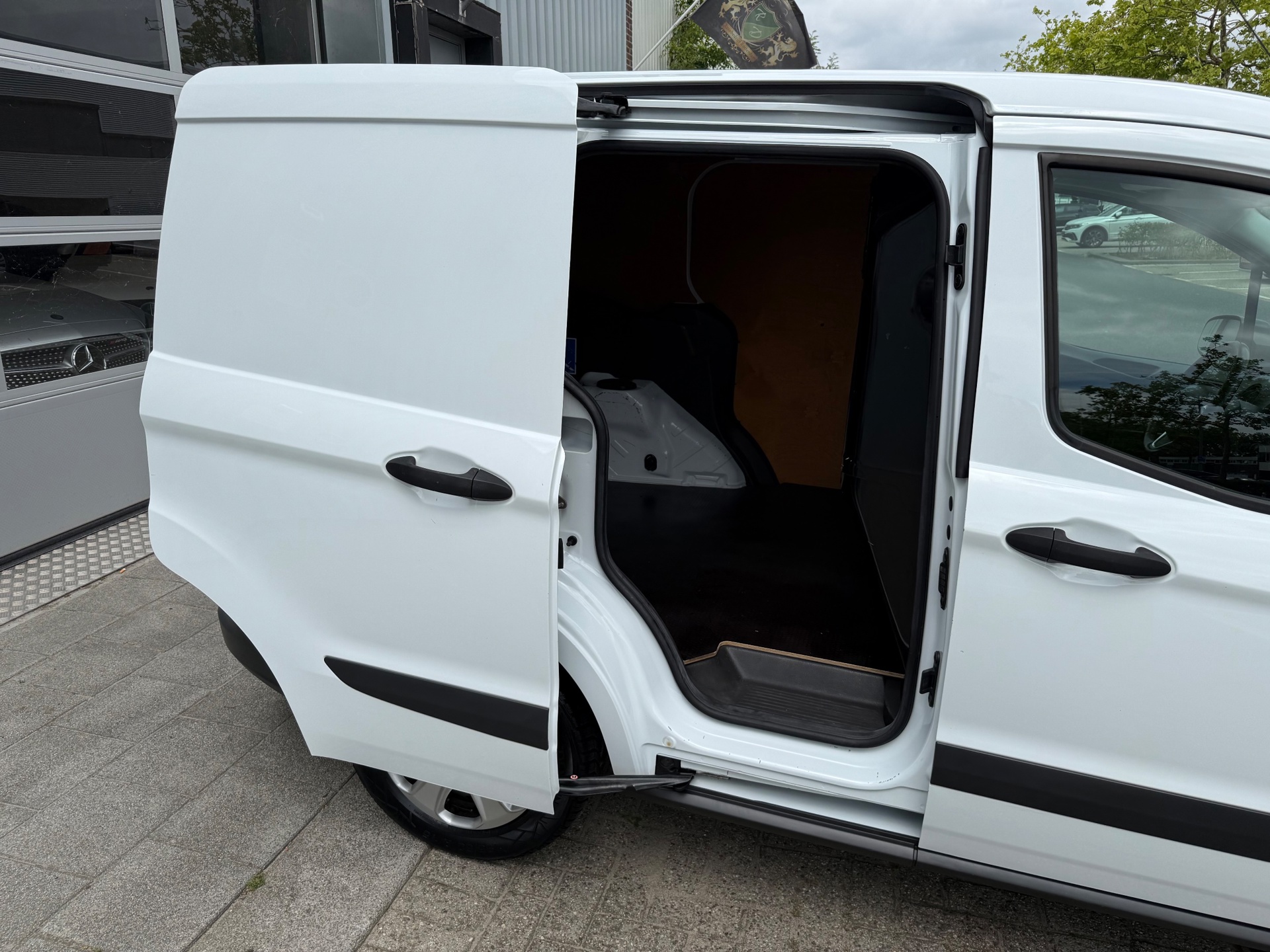 Foto van Ford Transit Courier