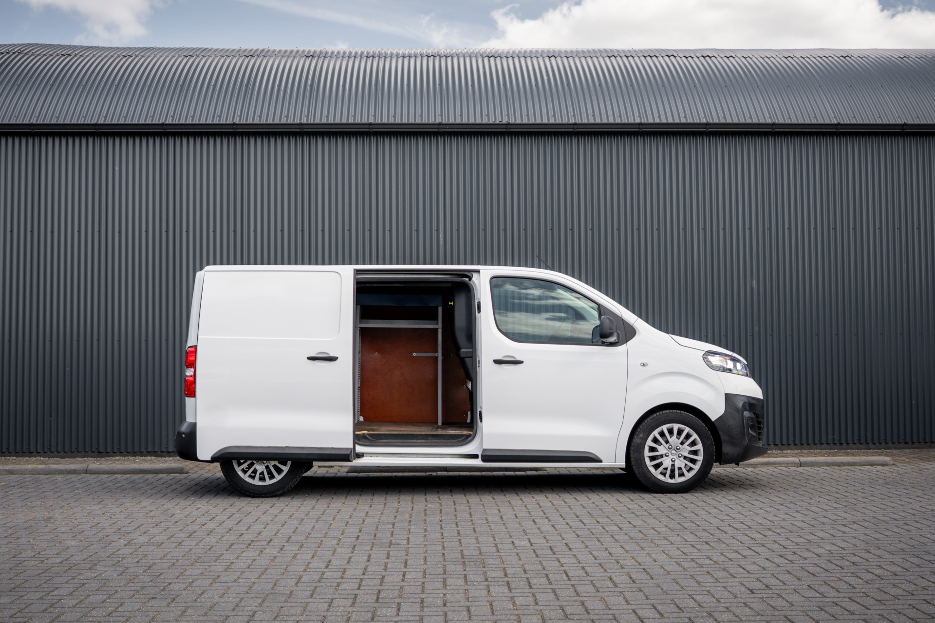 Foto van Opel Vivaro
