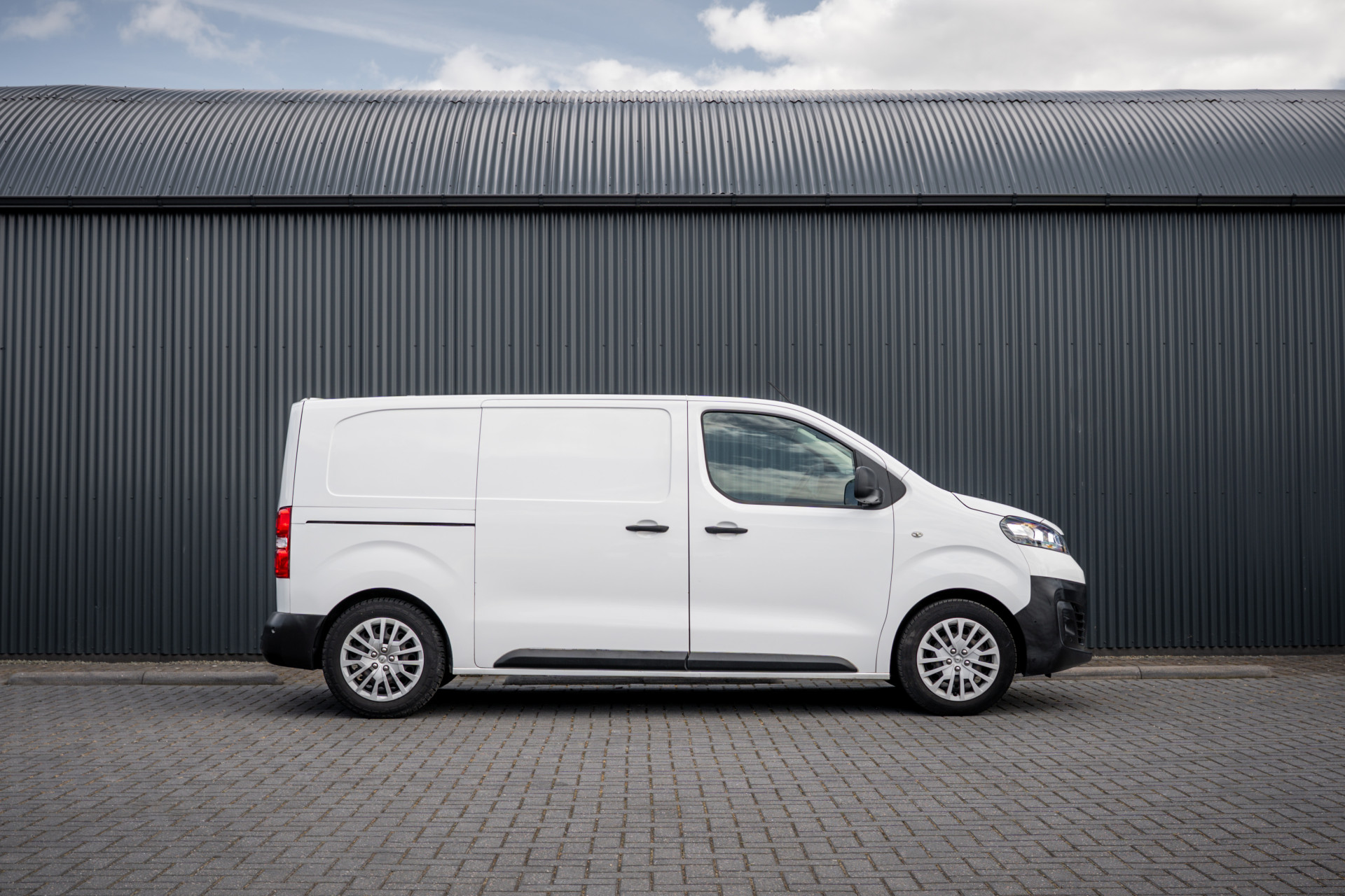 Foto van Opel Vivaro
