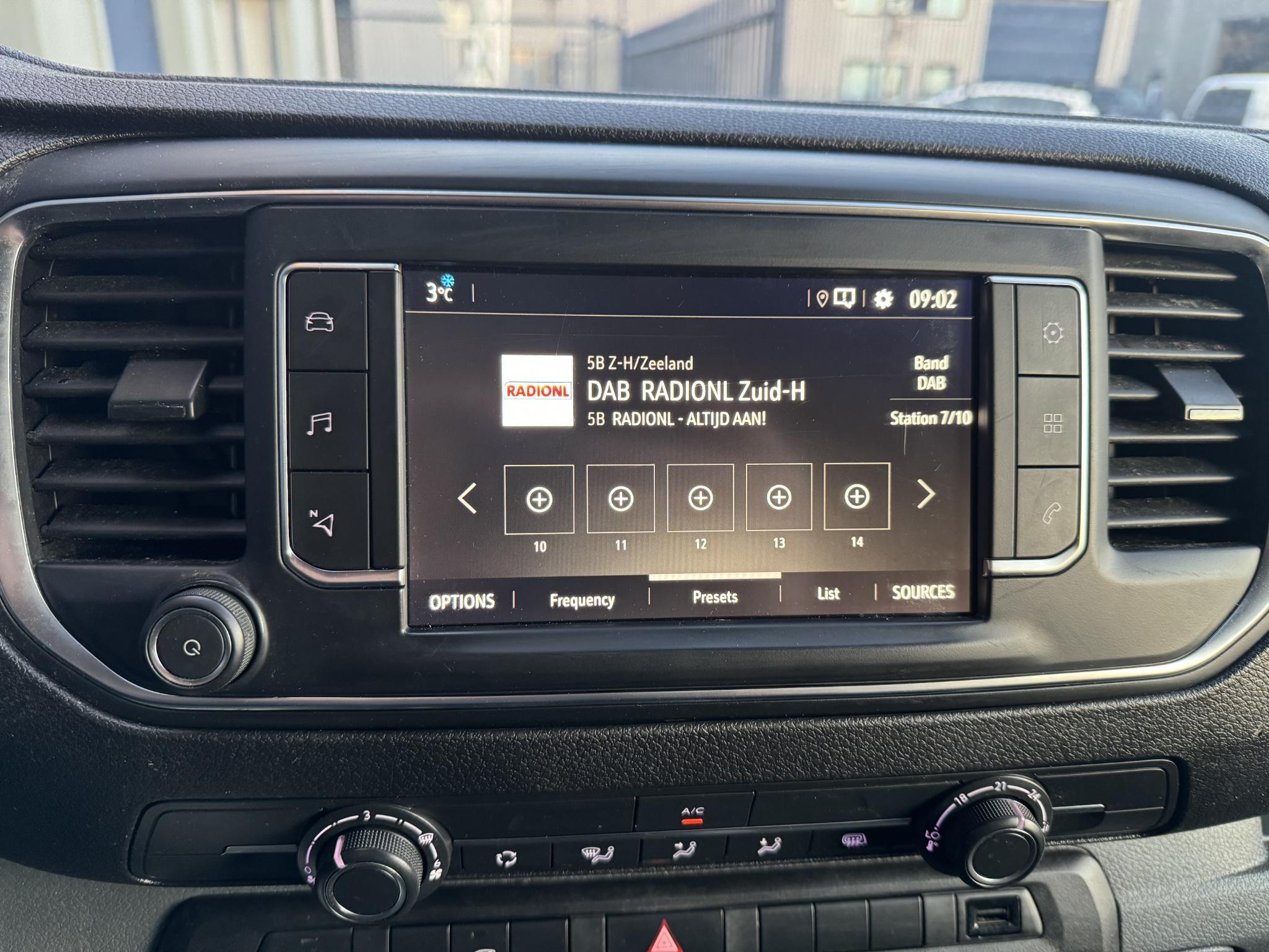 Foto van Opel Vivaro