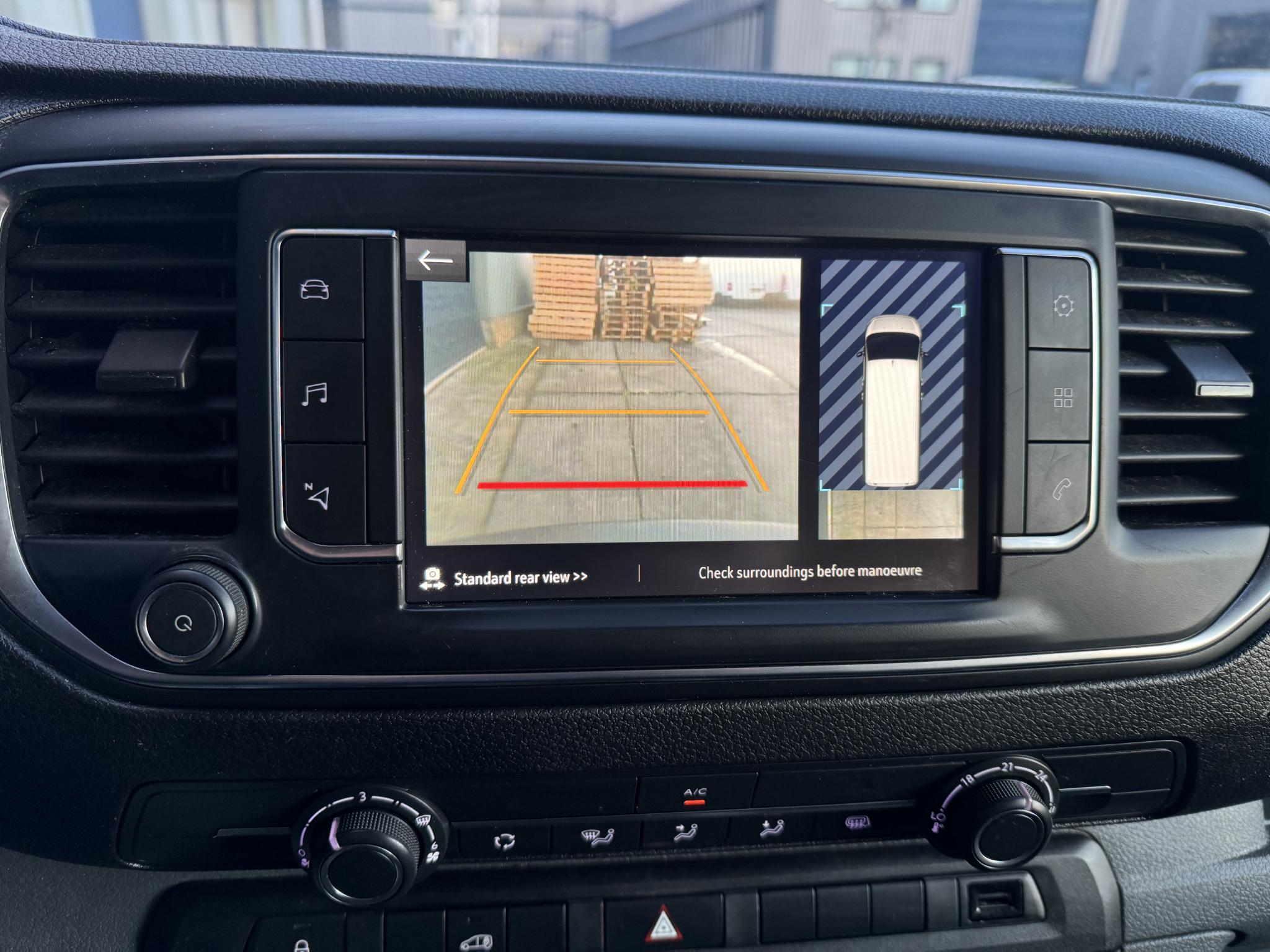 Foto van Opel Vivaro