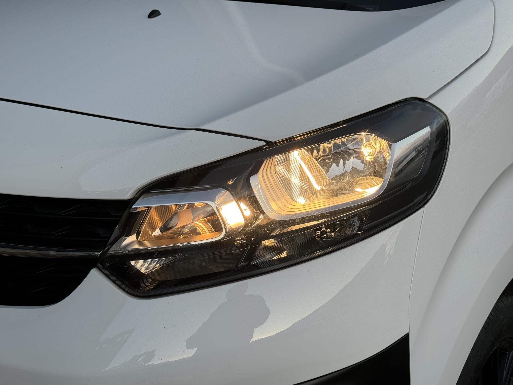 Foto van Opel Vivaro