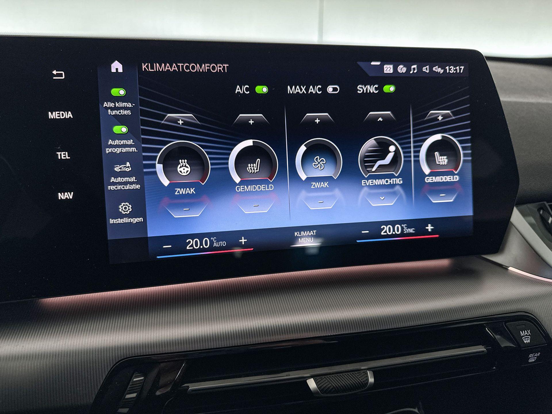 Foto van BMW X1 Xdrive30e
