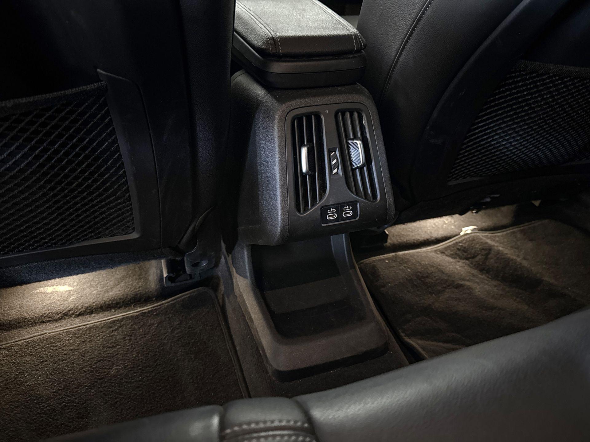 Foto van BMW X1 Xdrive30e