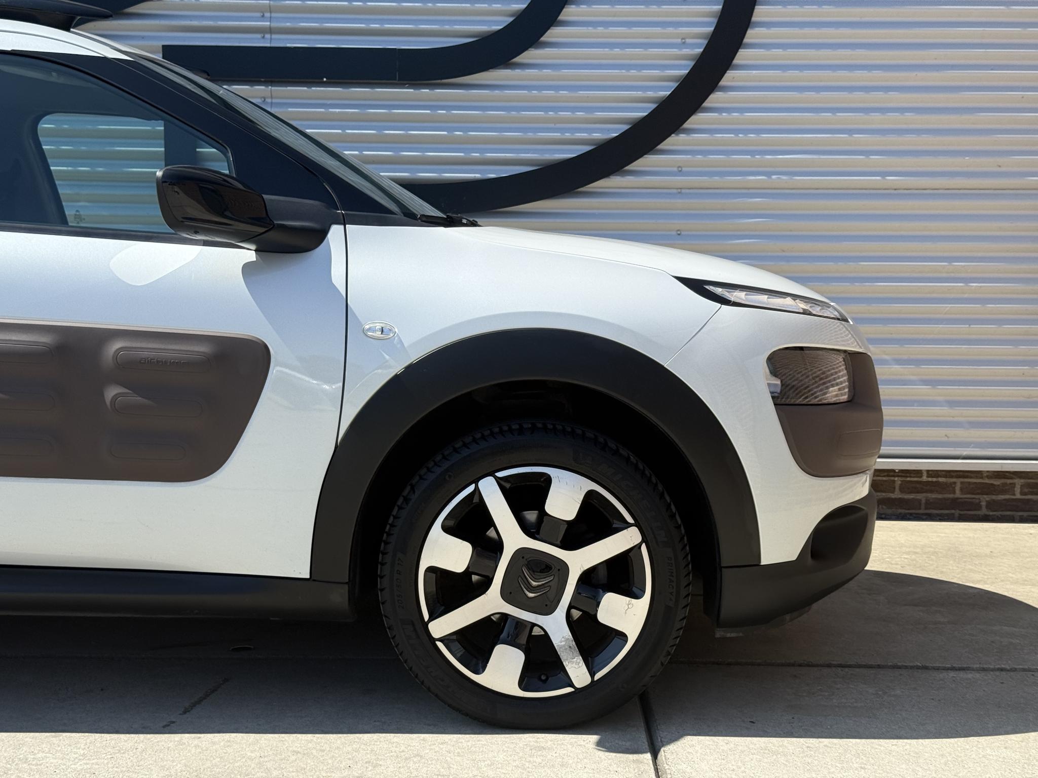 Foto van Citroen C4 Cactus