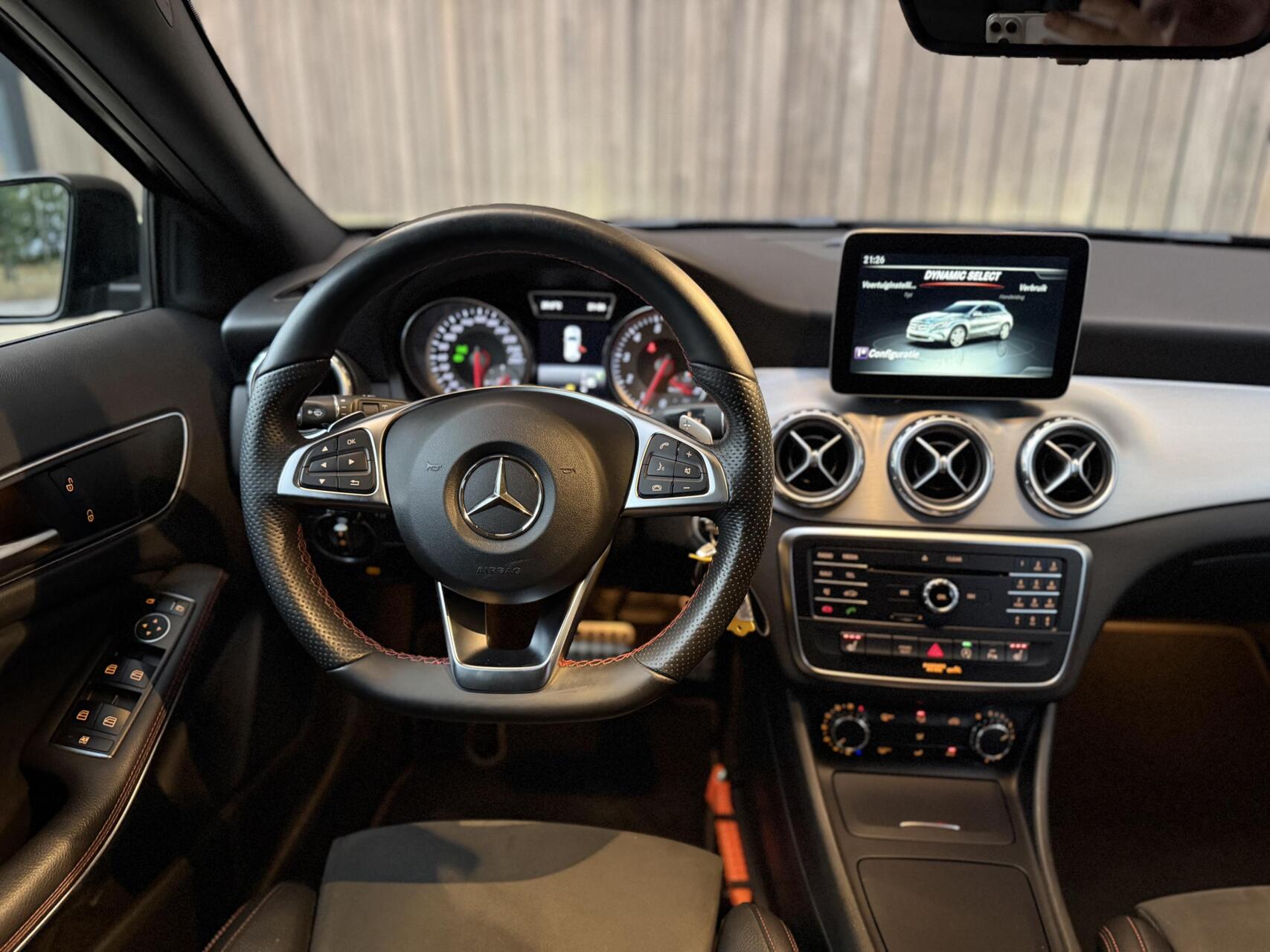 Foto van Mercedes-Benz Gla 180