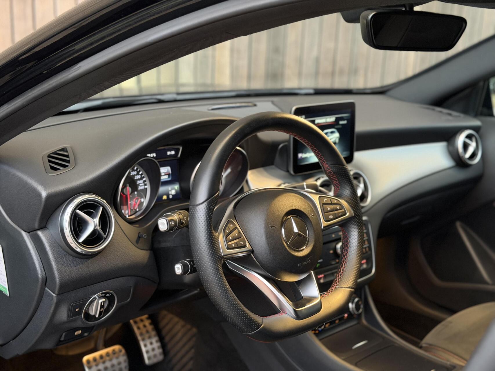 Foto van Mercedes-Benz Gla 180