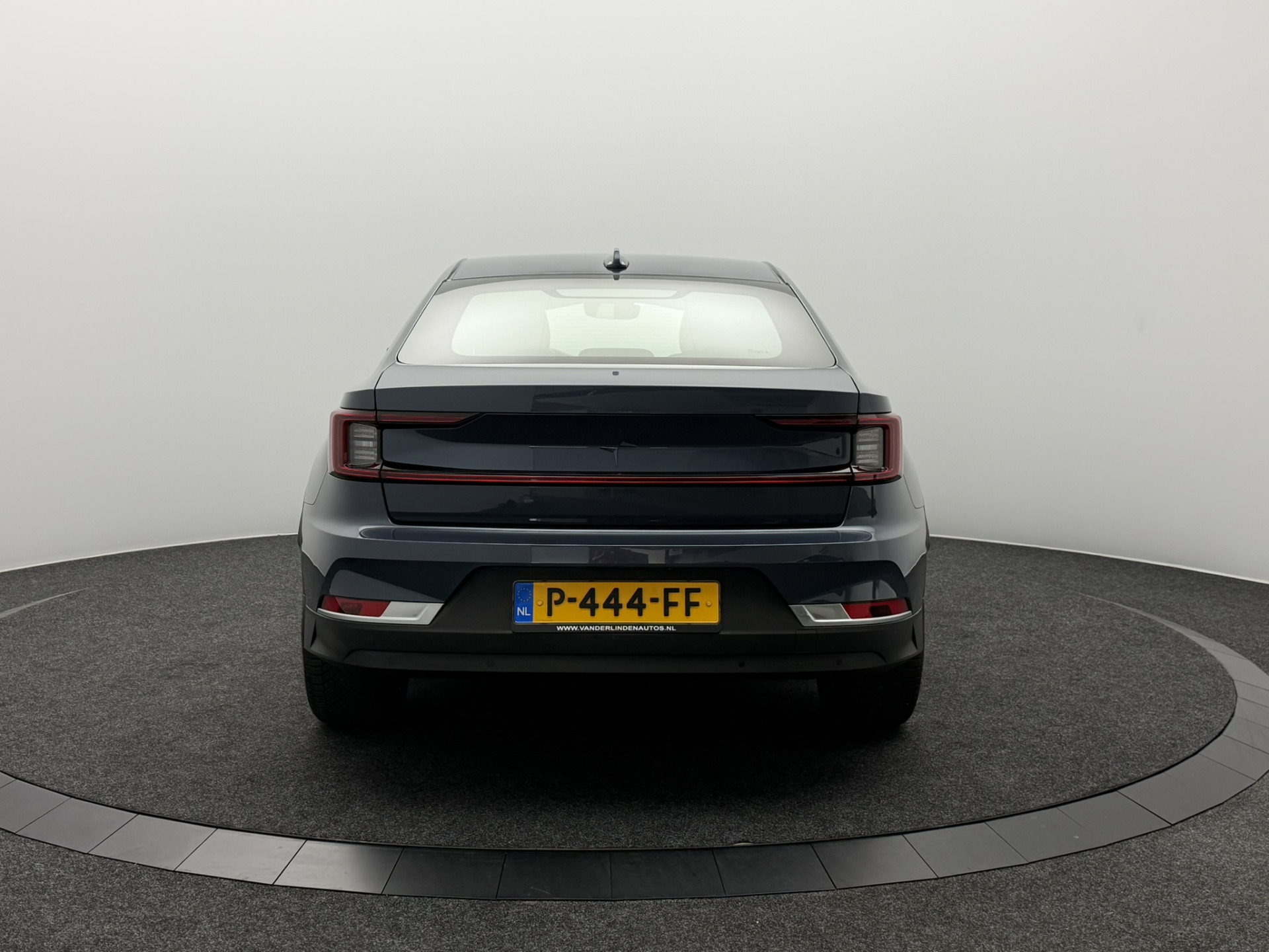 Foto van Polestar Polestar 2