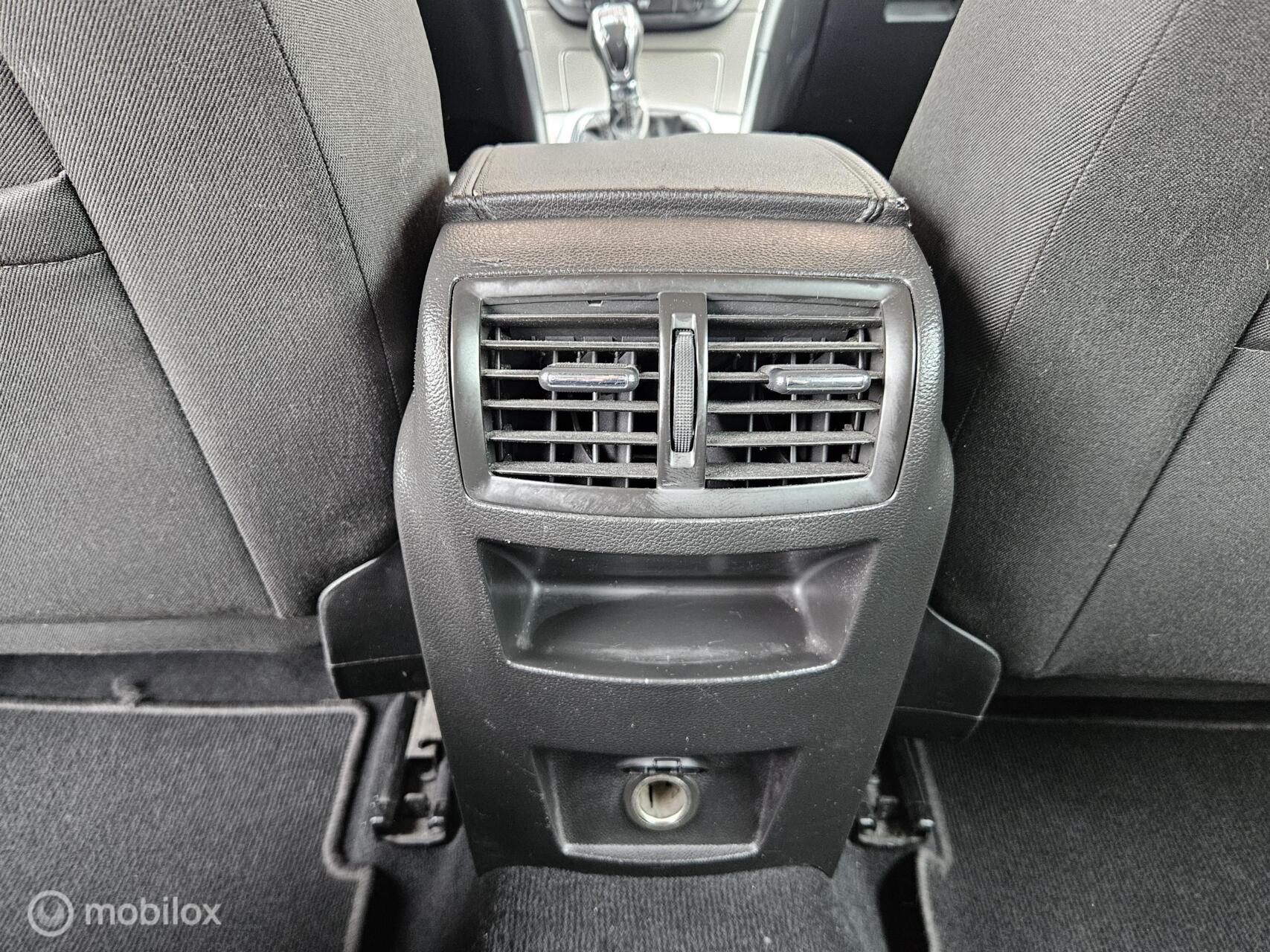 Foto van Opel Insignia Sports Tourer SW