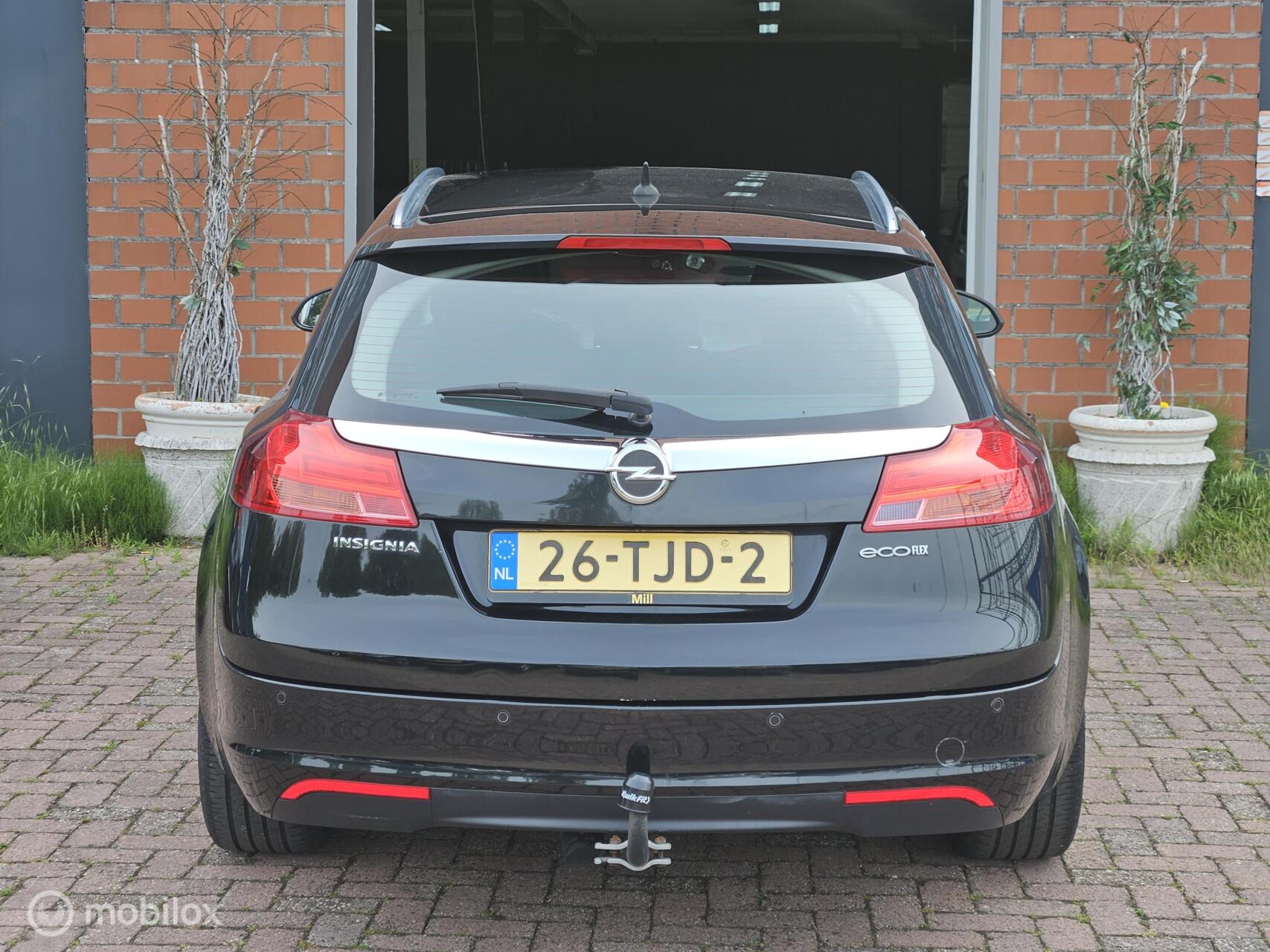 Foto van Opel Insignia Sports Tourer SW
