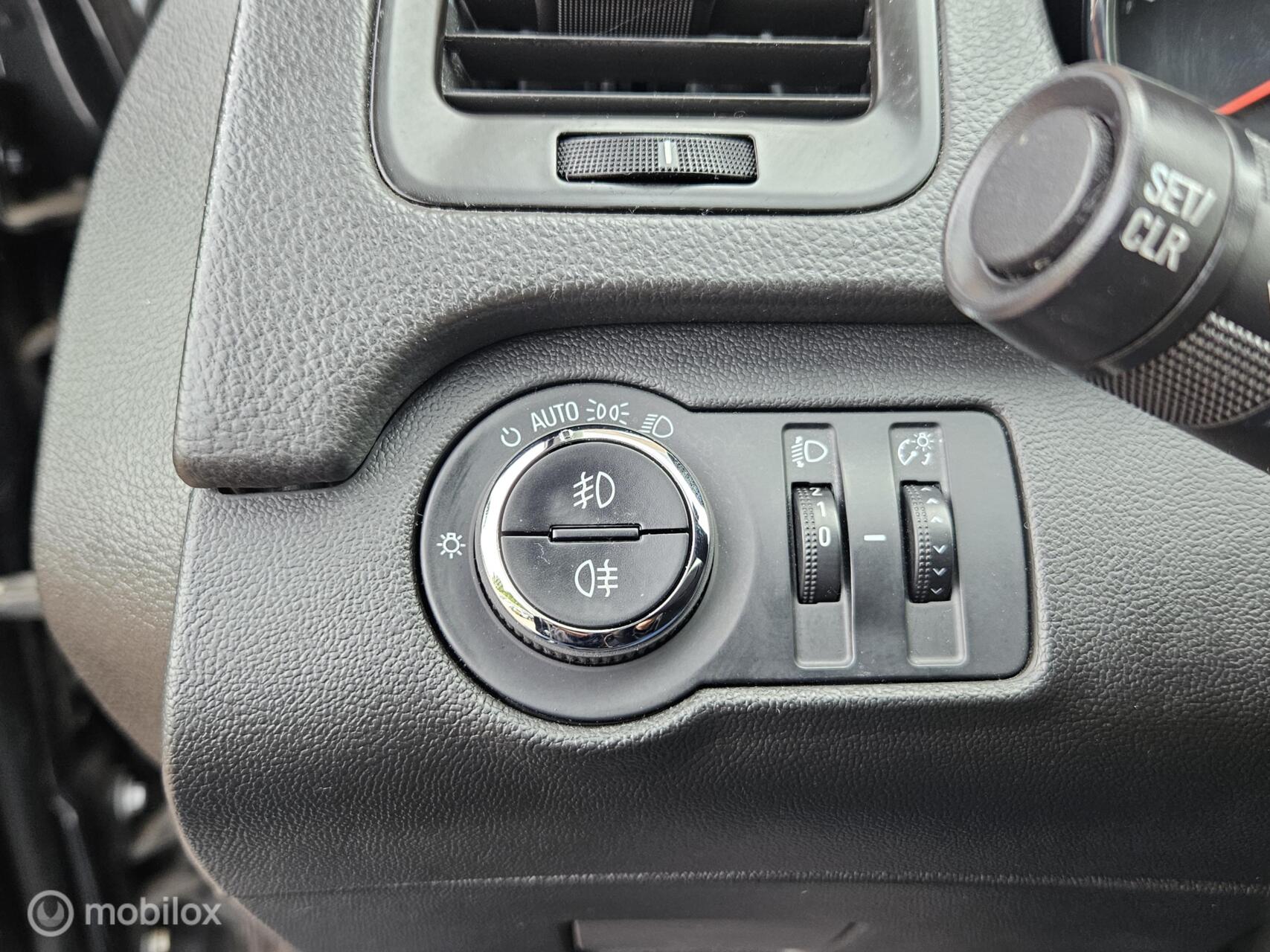 Foto van Opel Insignia Sports Tourer SW