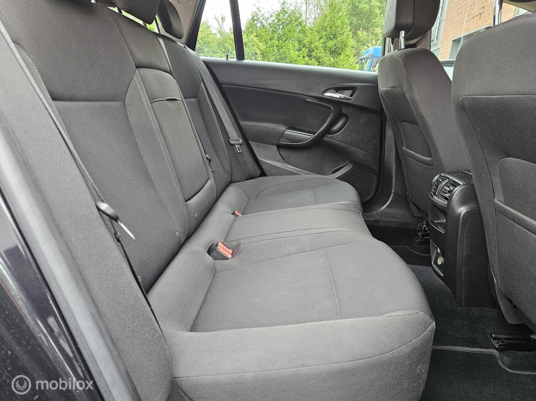 Foto van Opel Insignia Sports Tourer SW