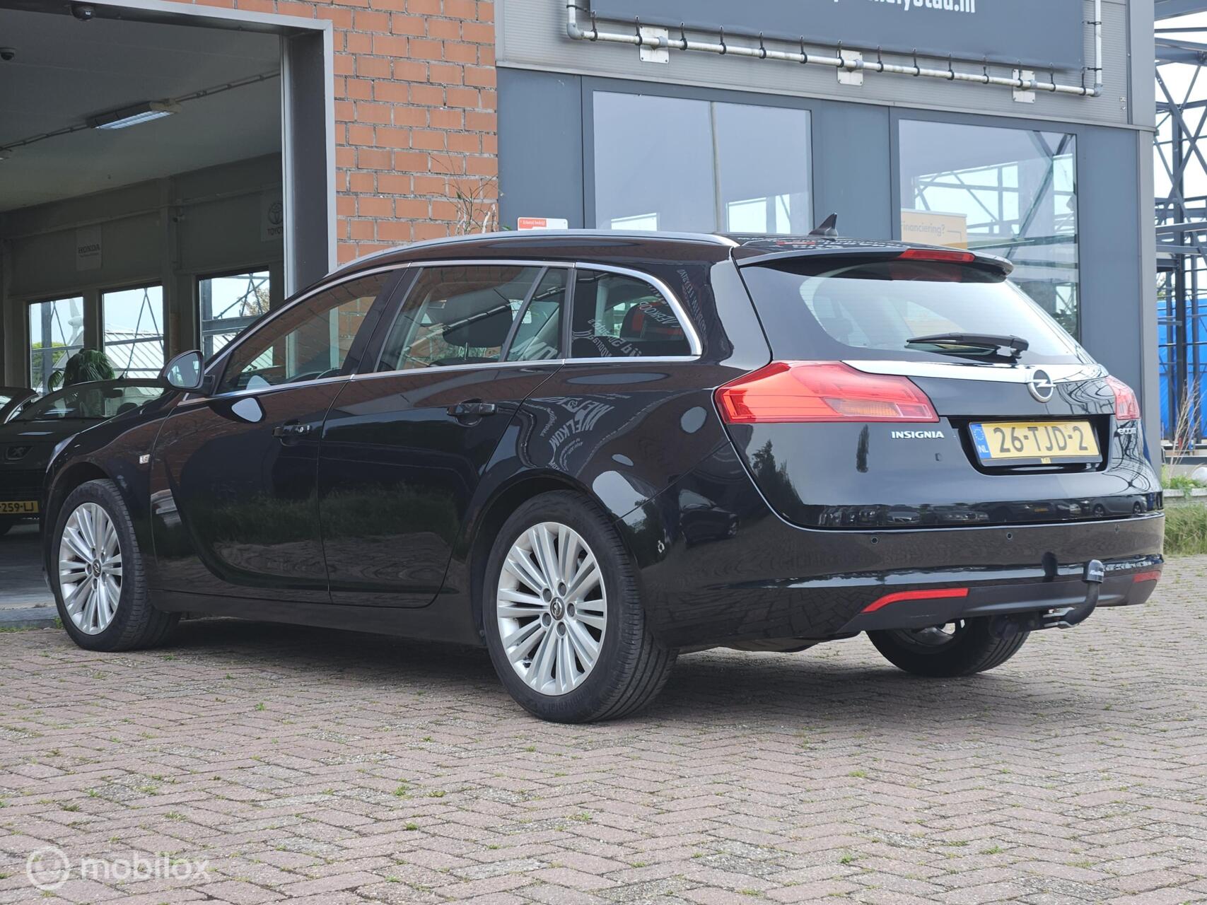 Foto van Opel Insignia Sports Tourer SW