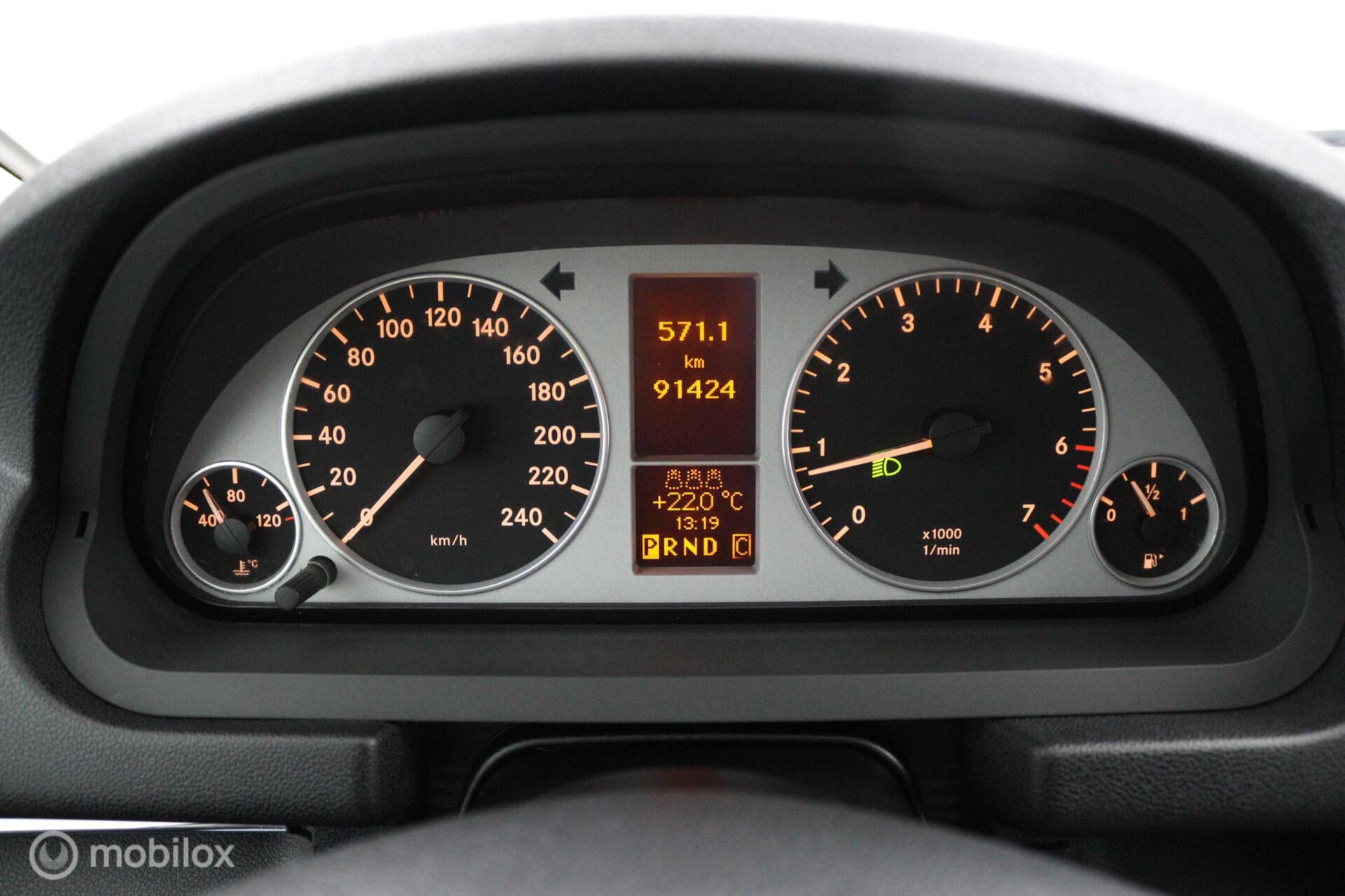 Foto van Mercedes-Benz B 150
