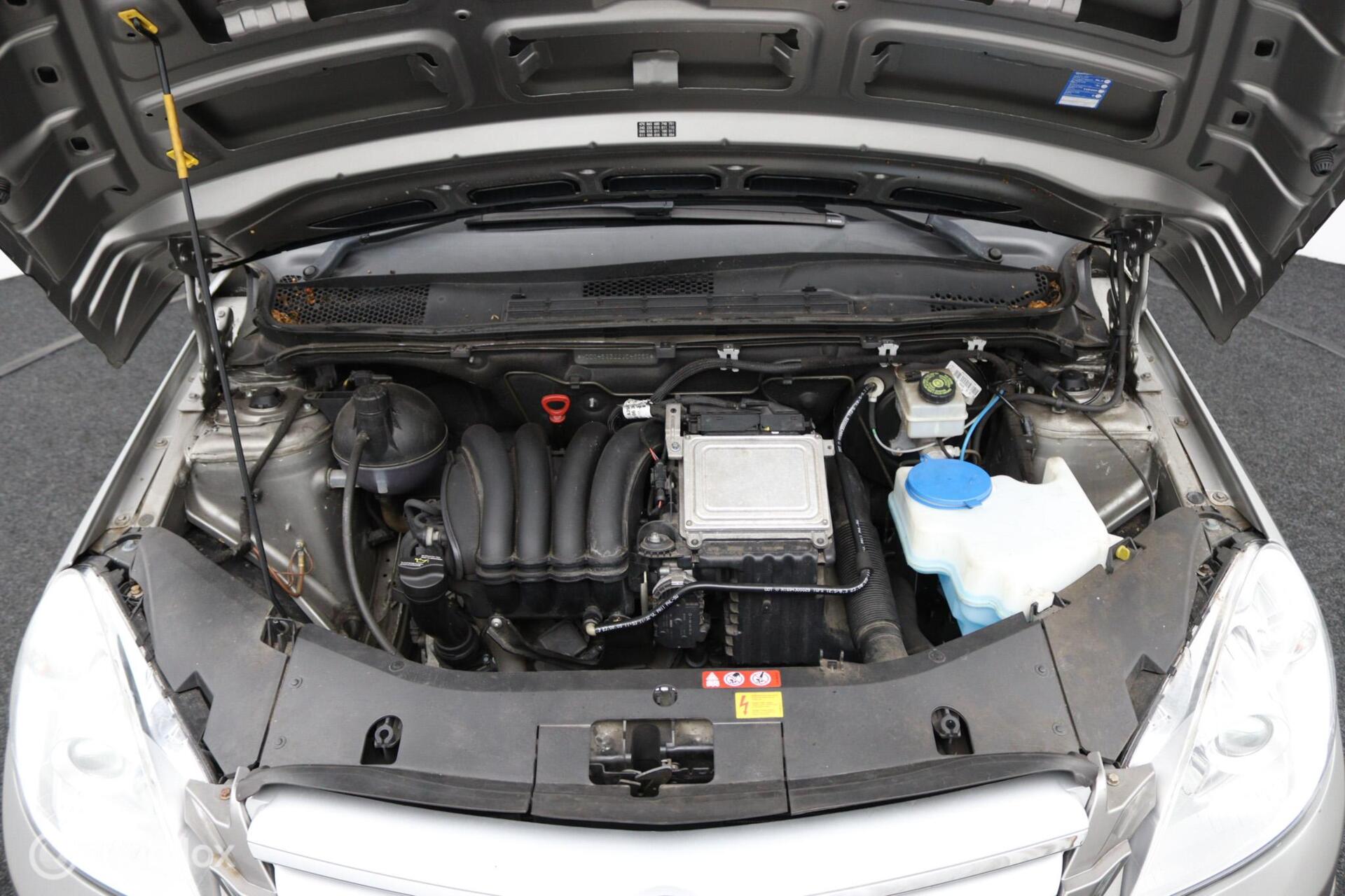 Foto van Mercedes-Benz B 150