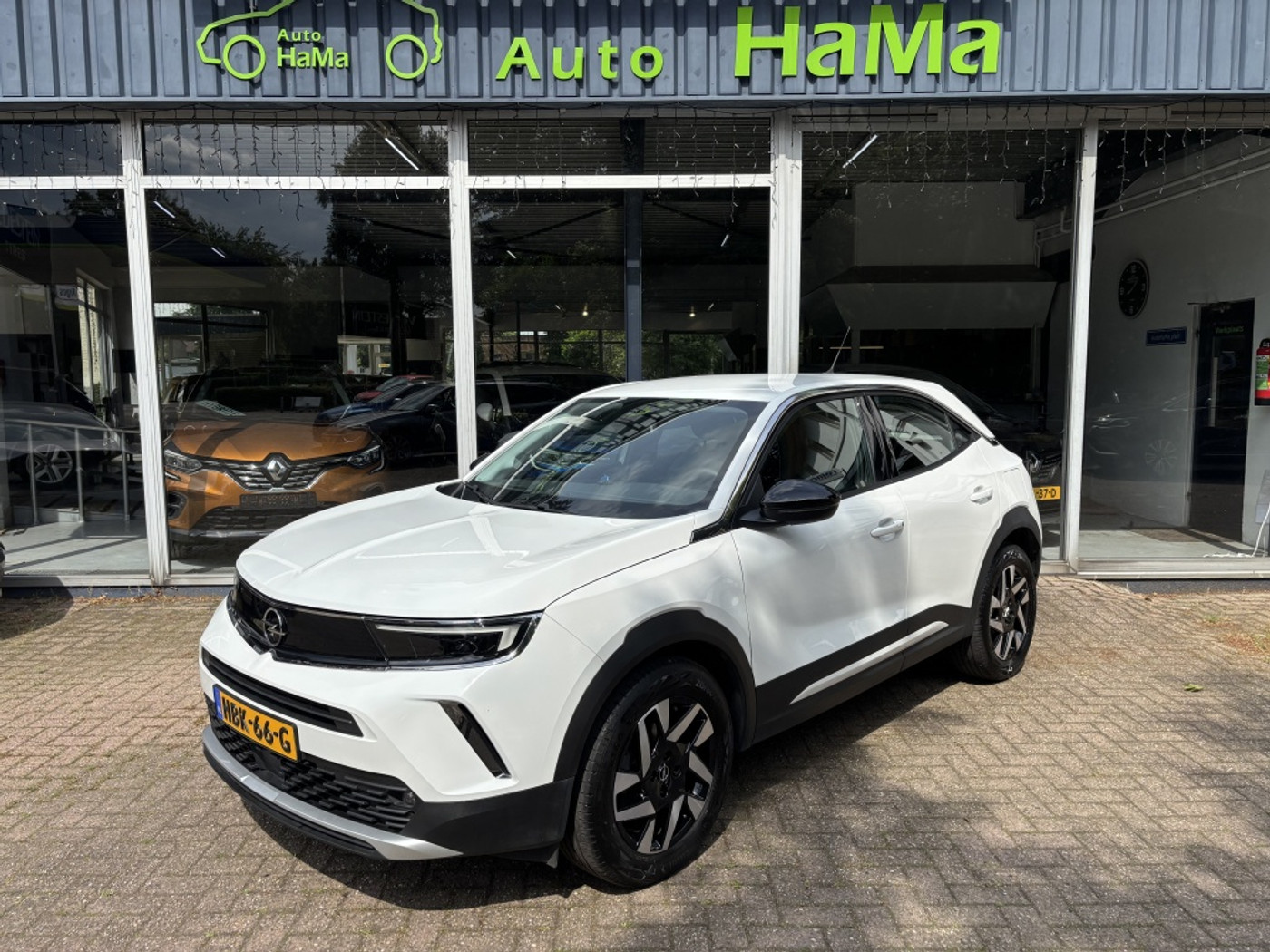 Opel Mokka 1.2 Business Elegance 360Camera/Navi 2022 - voorkant