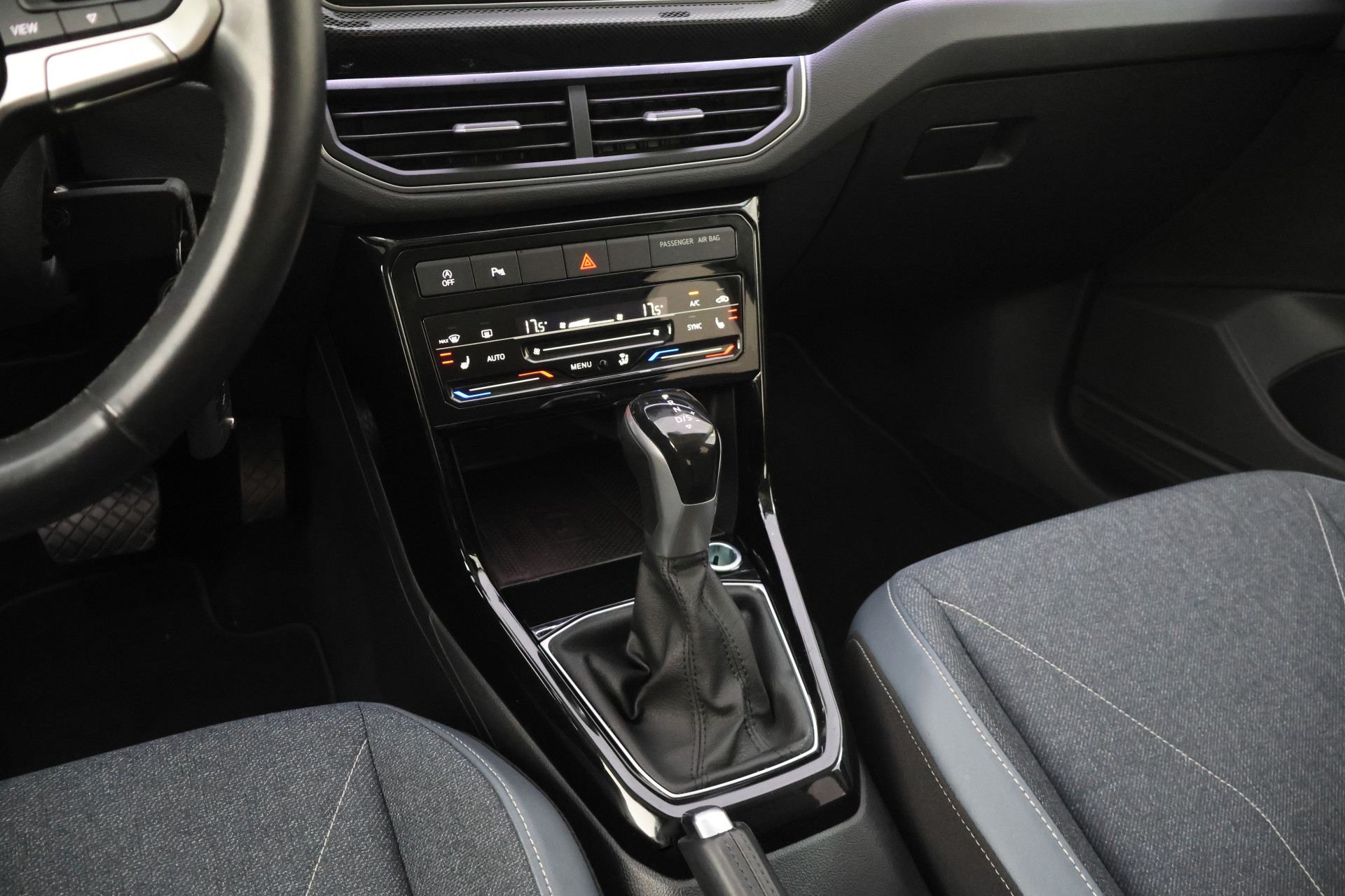 Foto van Volkswagen T-cross