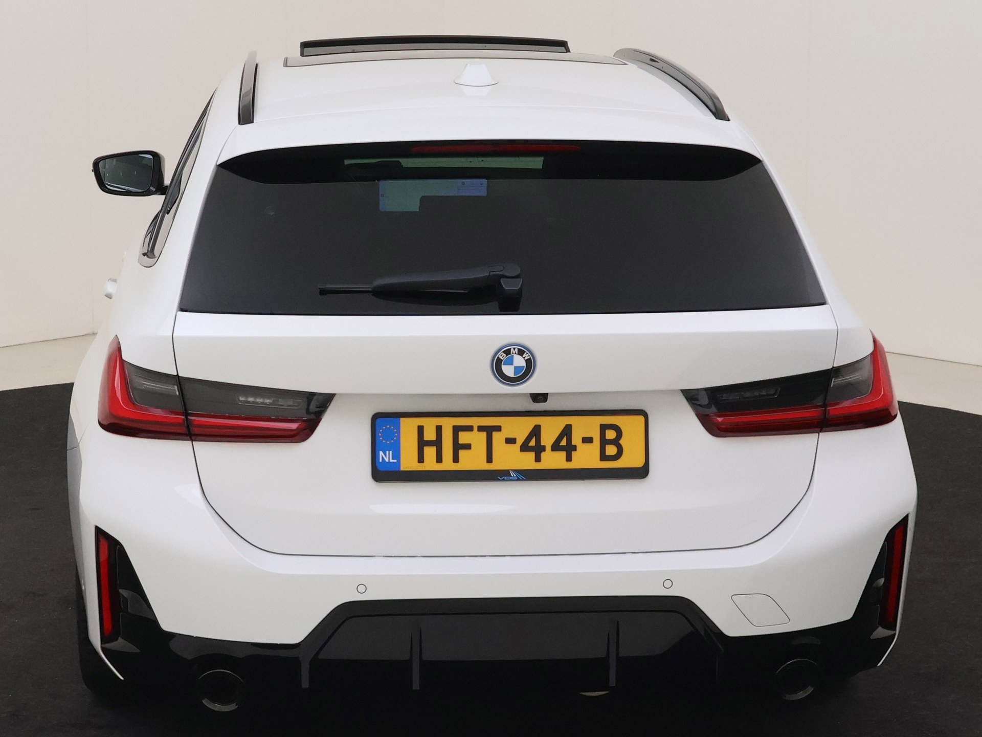 Foto van BMW 330e