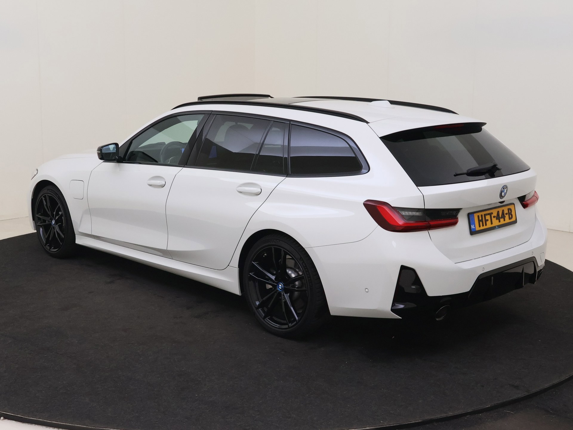 Foto van BMW 330e