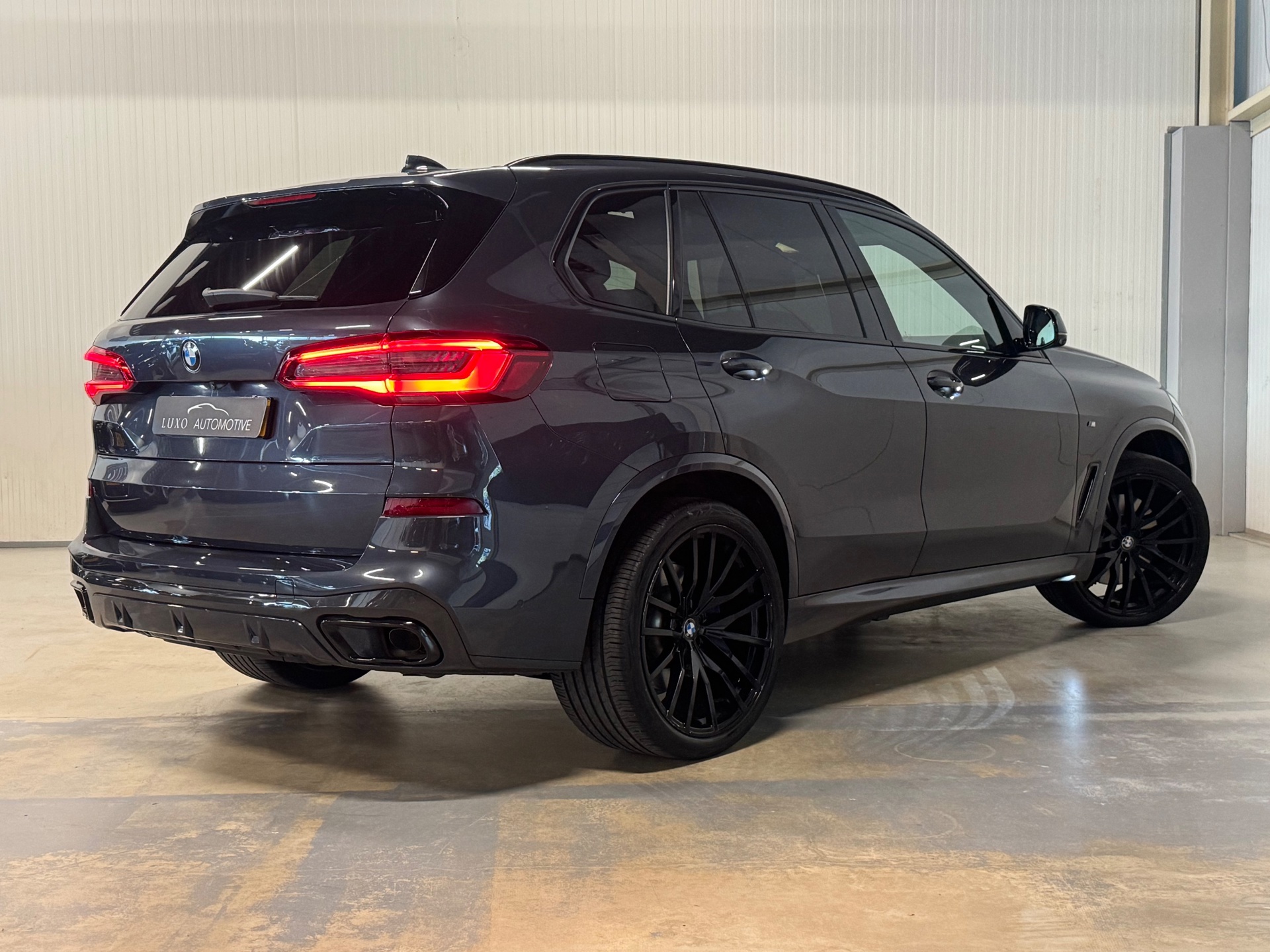 Foto van BMW X5 Xdrive45e