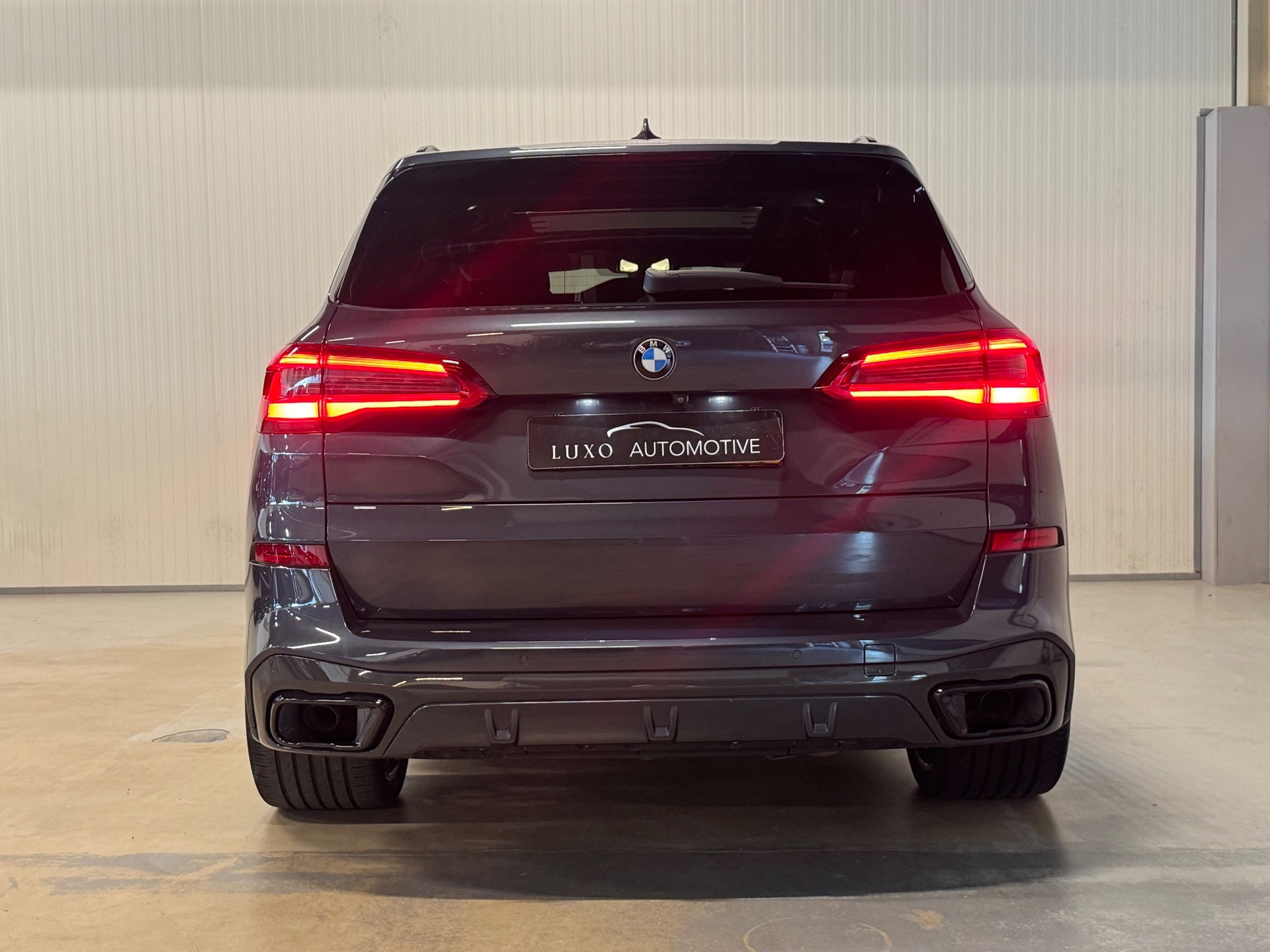 Foto van BMW X5 Xdrive45e