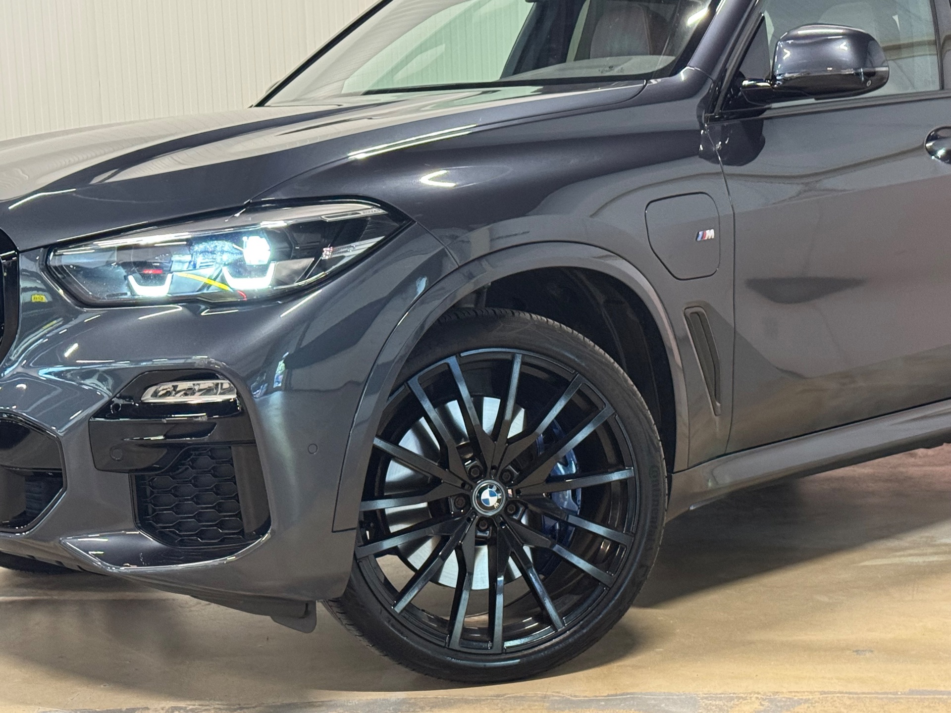 Foto van BMW X5 Xdrive45e