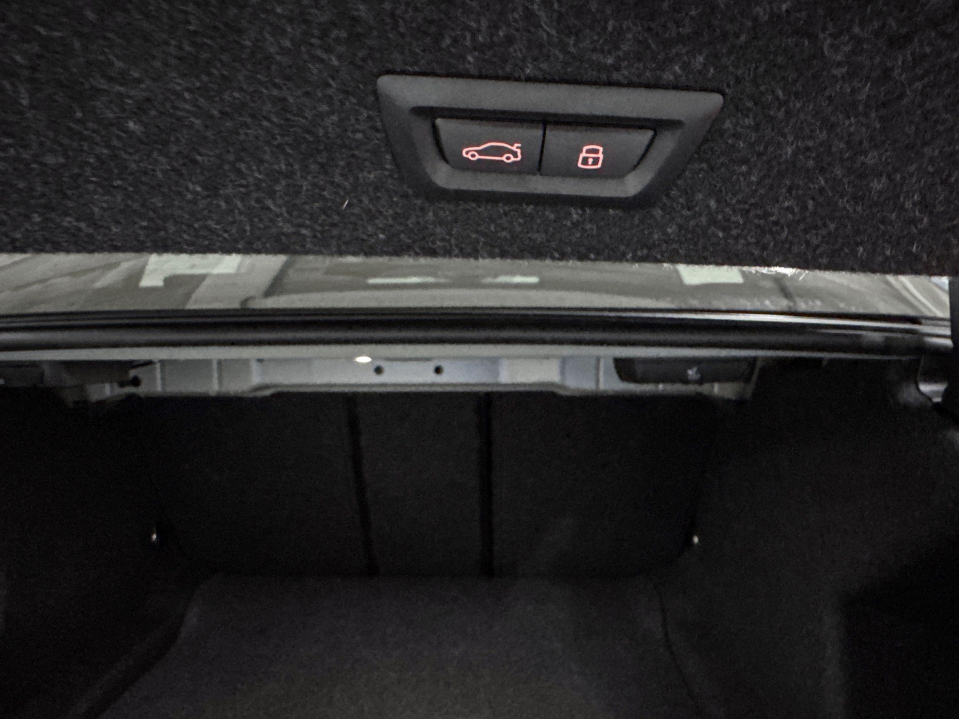 Foto van BMW 330i xDrive