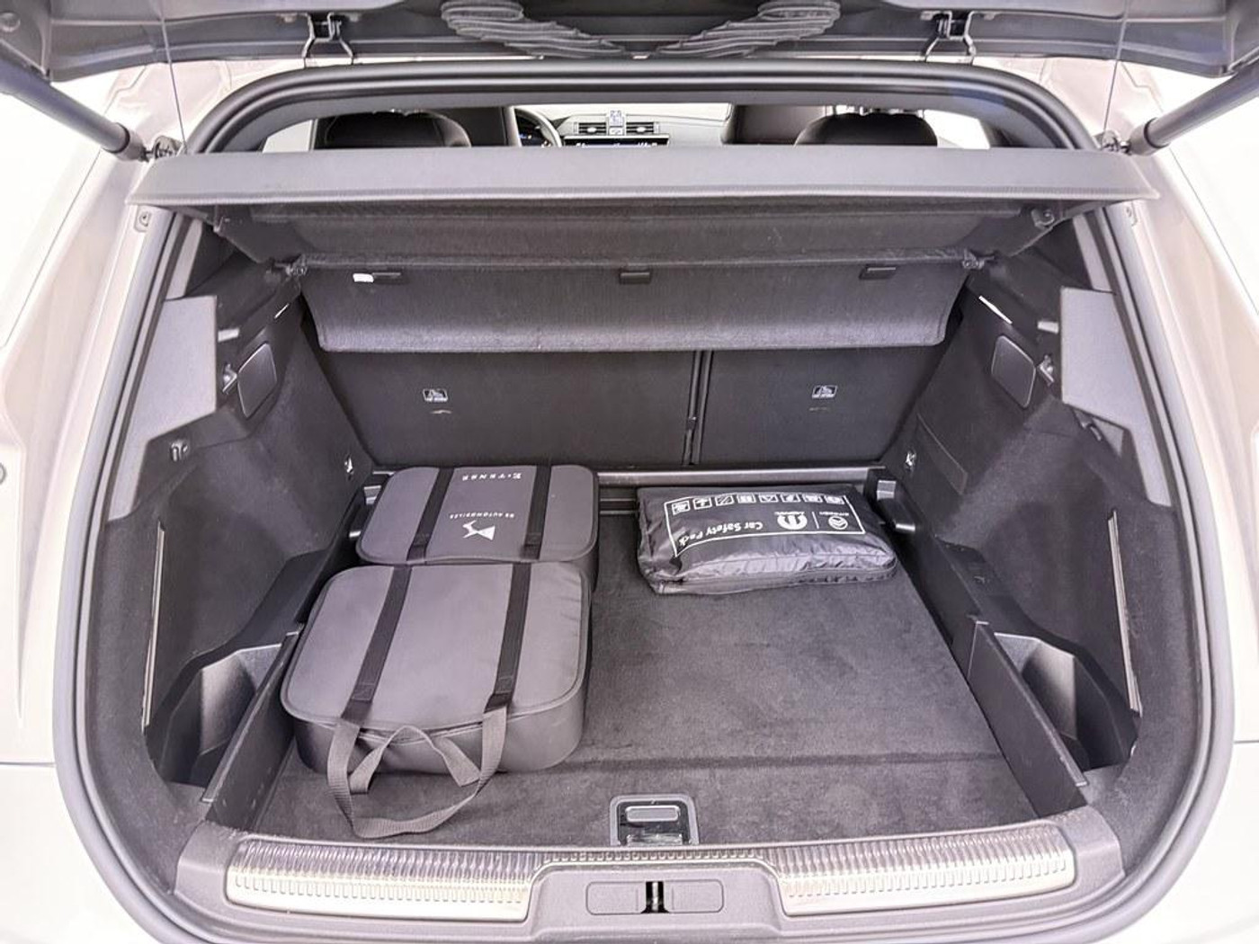 Foto van DS Ds7
