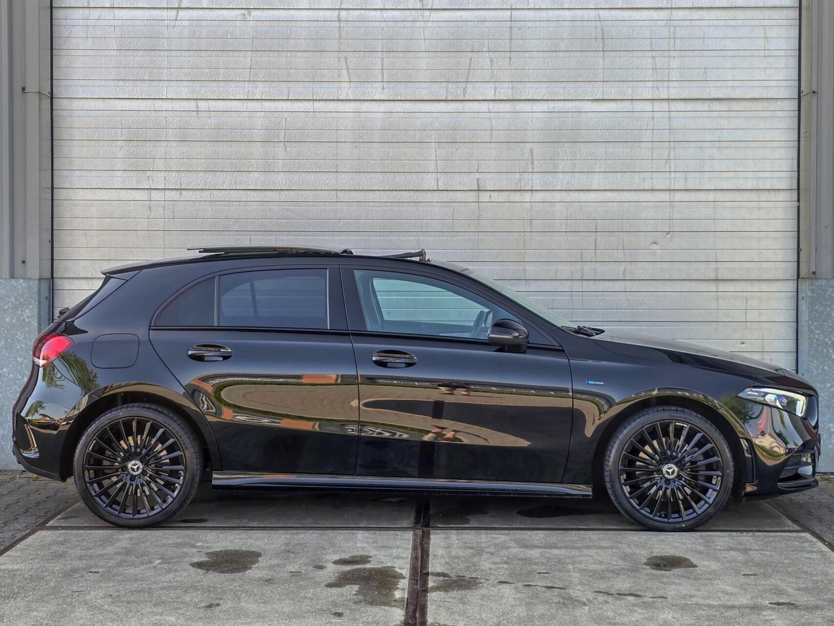 Foto van Mercedes-Benz A 250 E