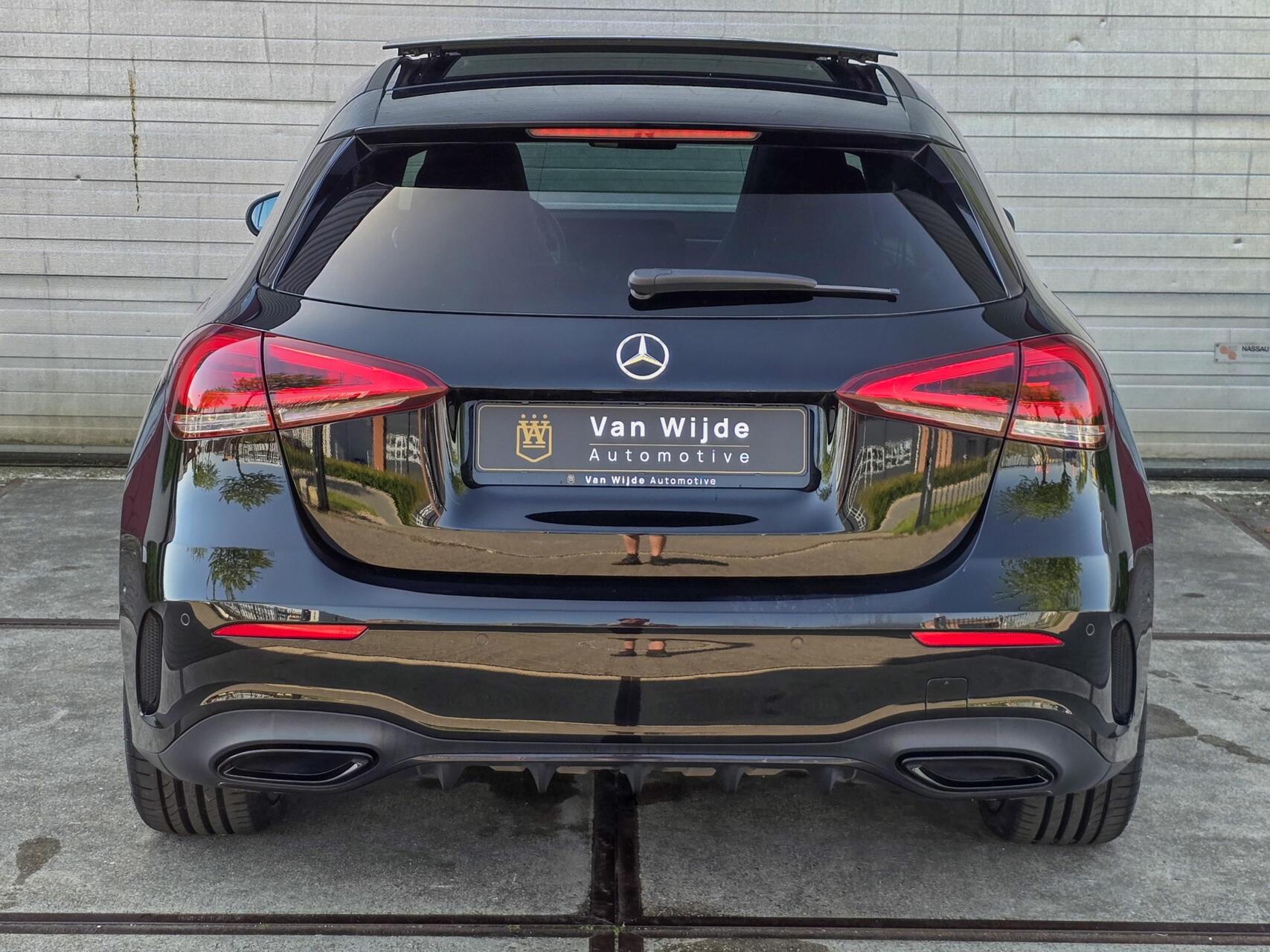 Foto van Mercedes-Benz A 250 E