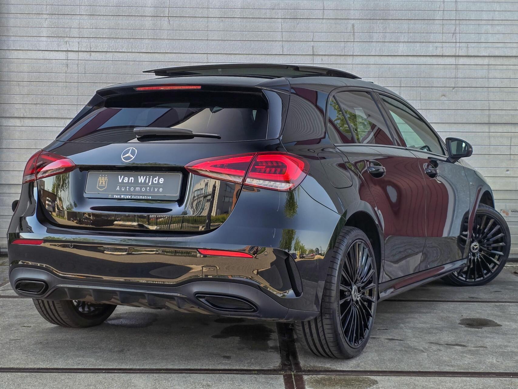 Foto van Mercedes-Benz A 250 E