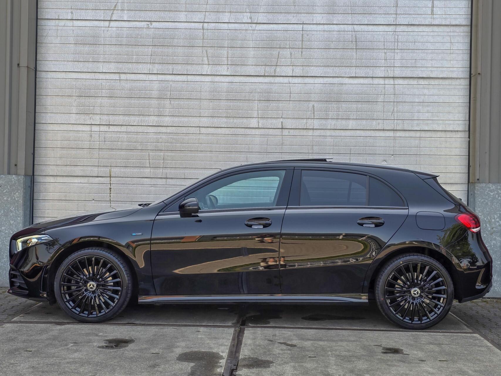 Foto van Mercedes-Benz A 250 E