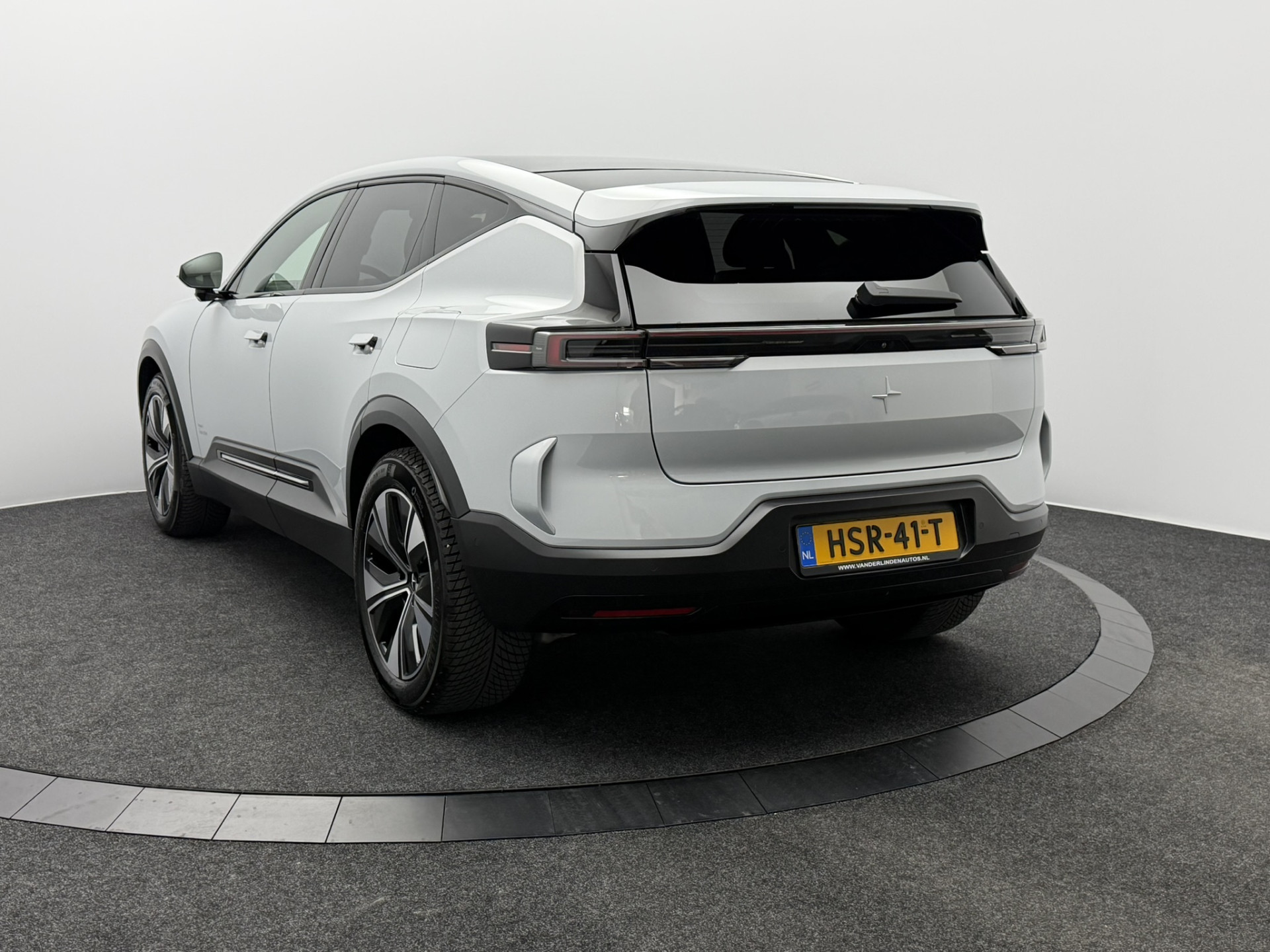 Foto van Polestar 3