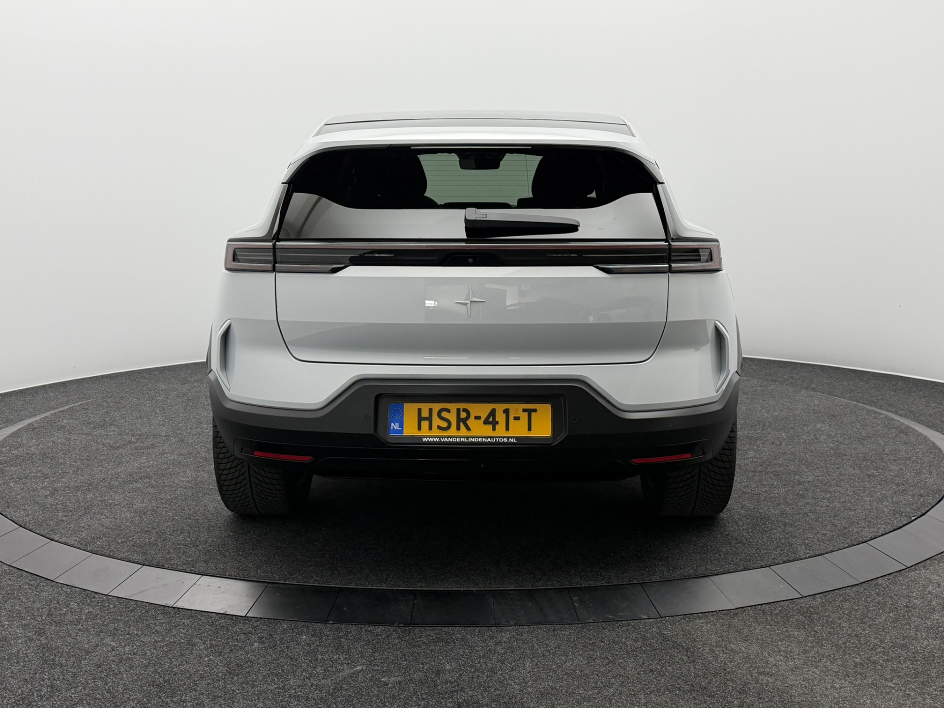 Foto van Polestar 3