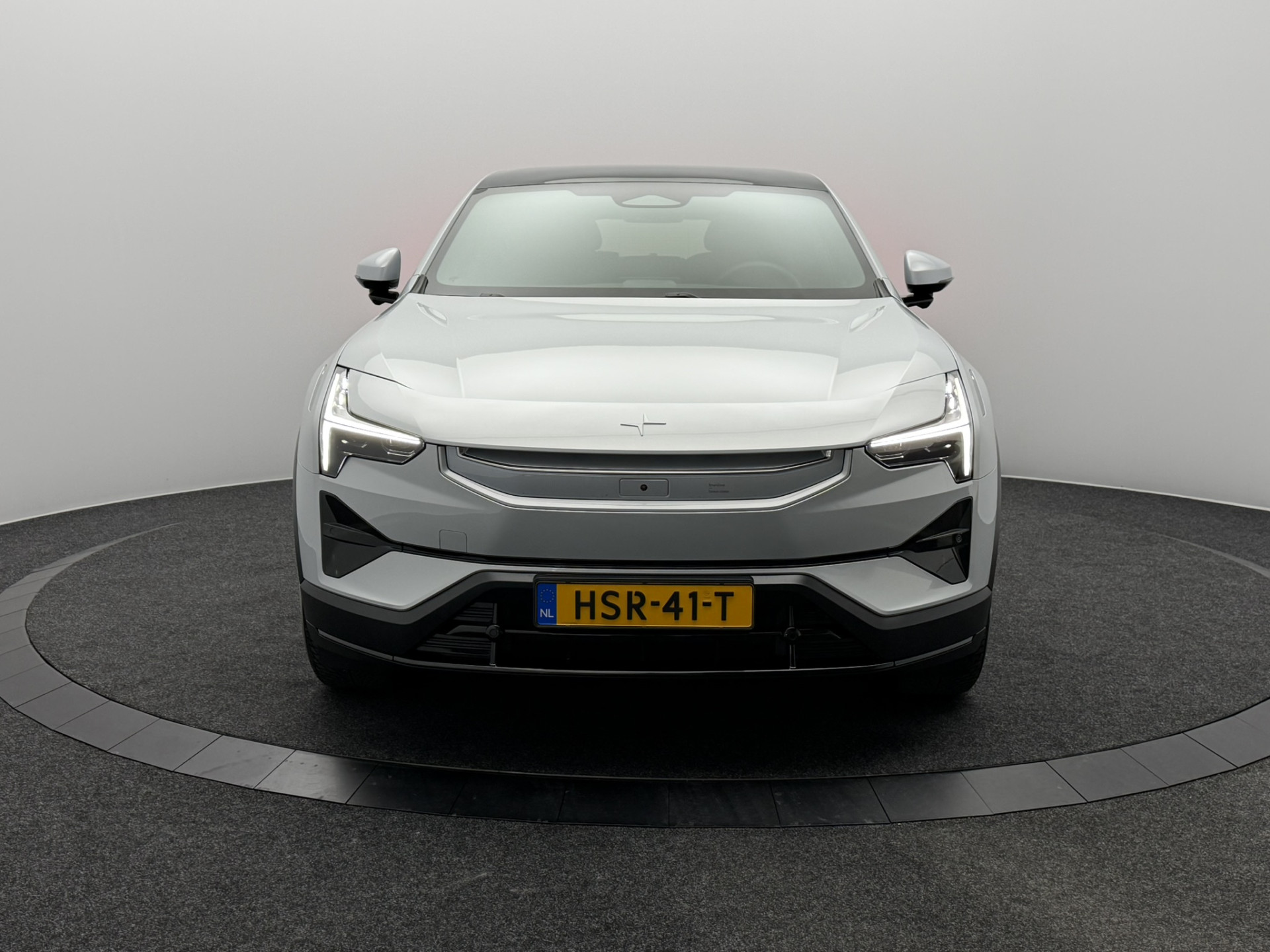 Foto van Polestar 3
