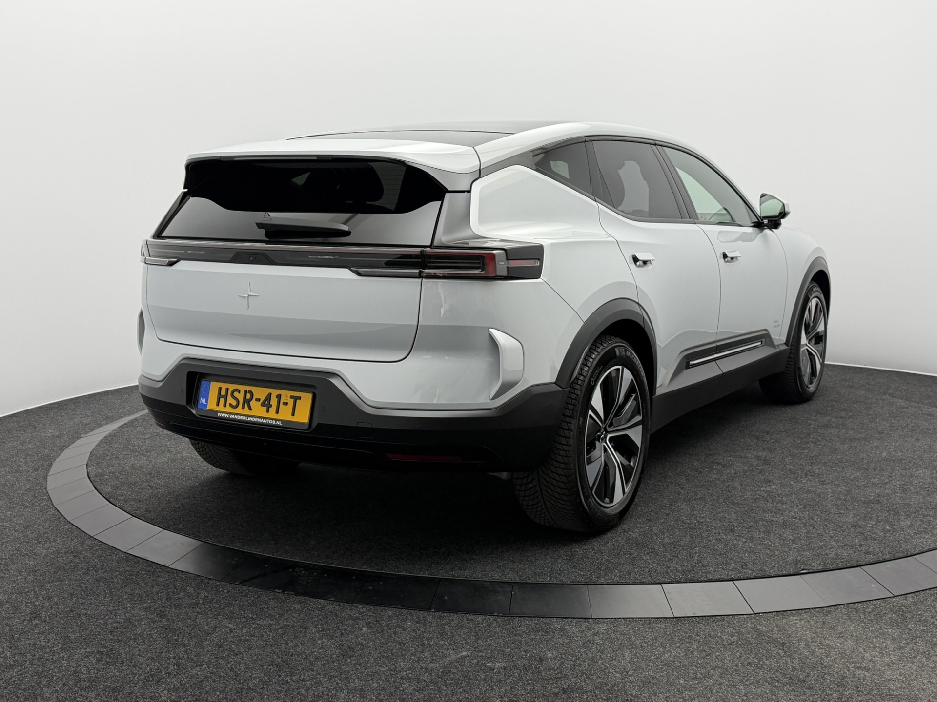 Foto van Polestar 3
