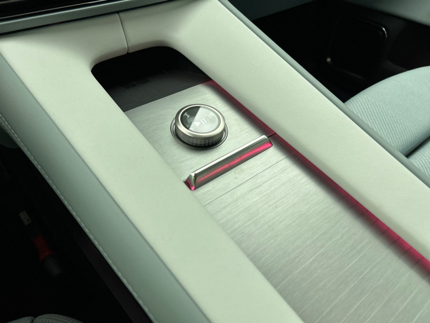 Foto van Polestar 4
