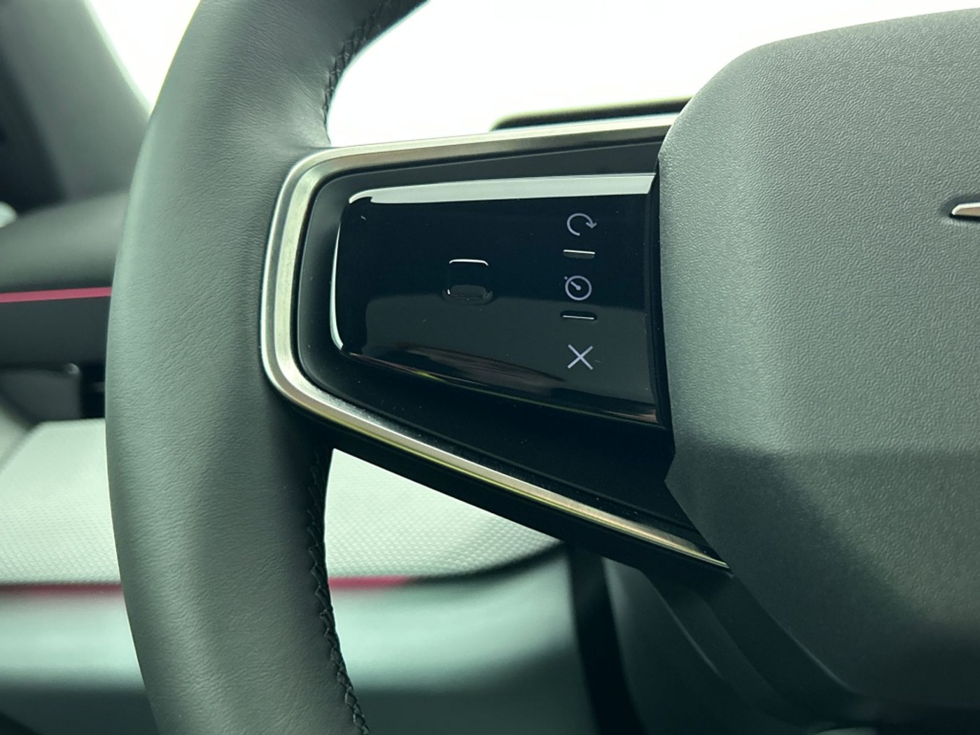Foto van Polestar 4