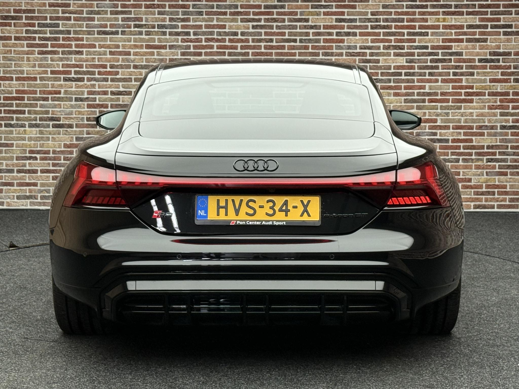 Foto van Audi RS E-tron GT