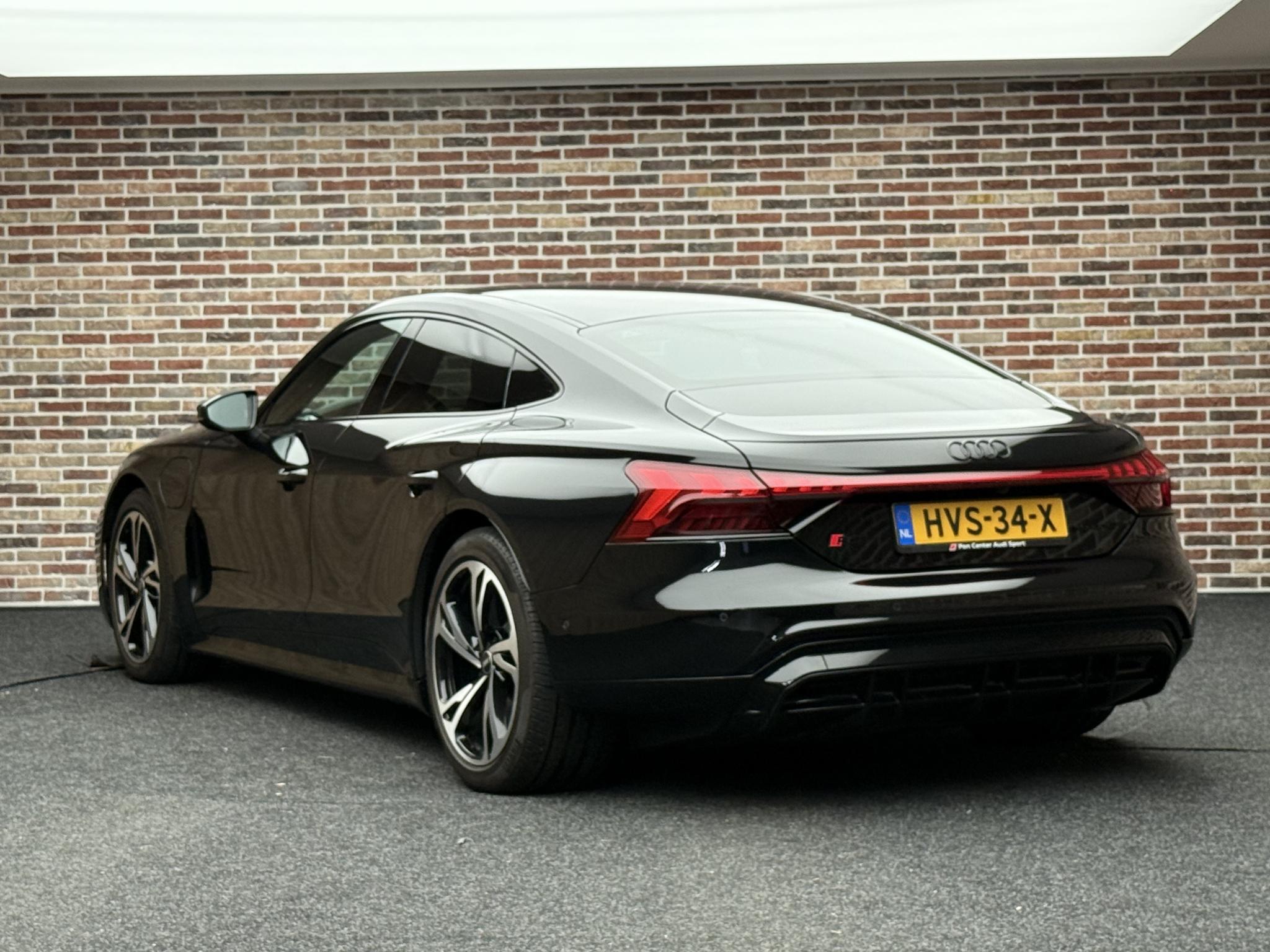 Foto van Audi RS E-tron GT