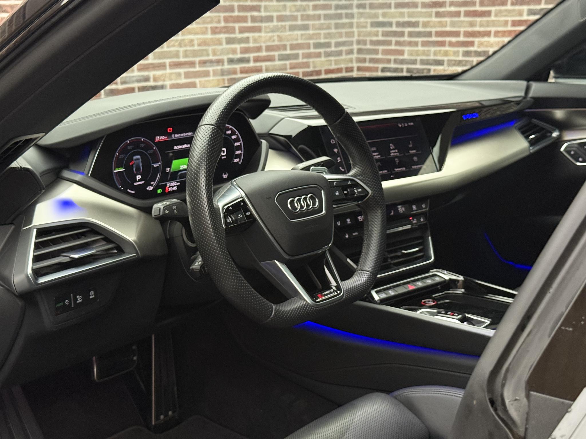 Foto van Audi RS E-tron GT