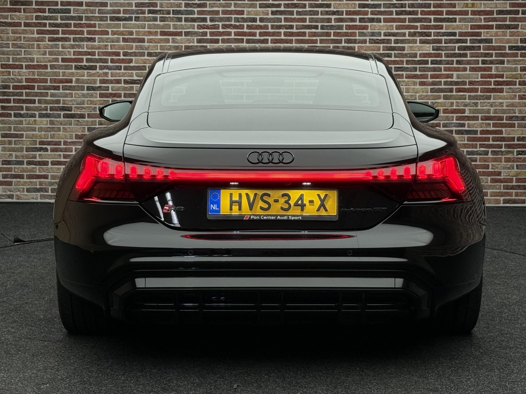 Foto van Audi RS E-tron GT
