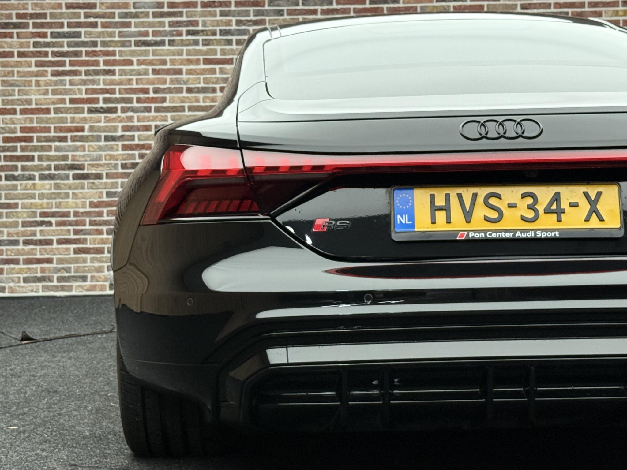 Foto van Audi RS E-tron GT