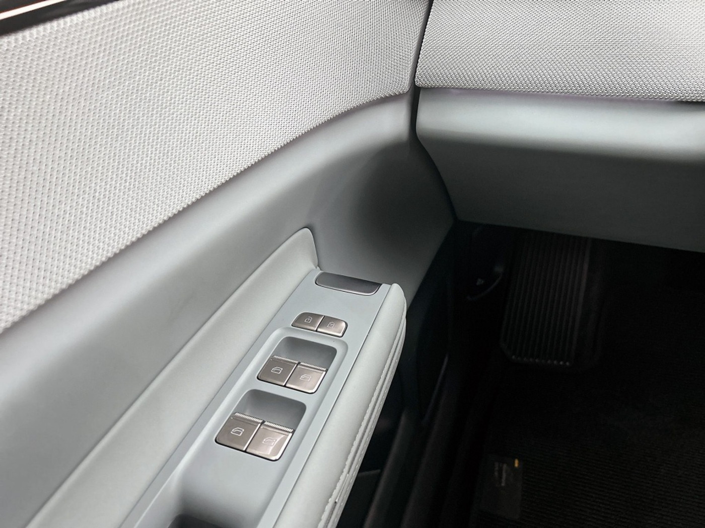 Foto van Polestar Polestar 4