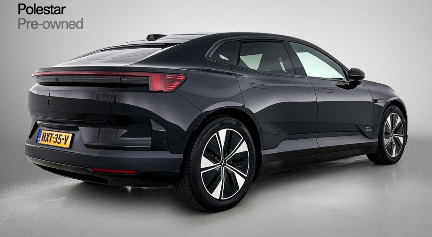 Foto van Polestar Polestar 4