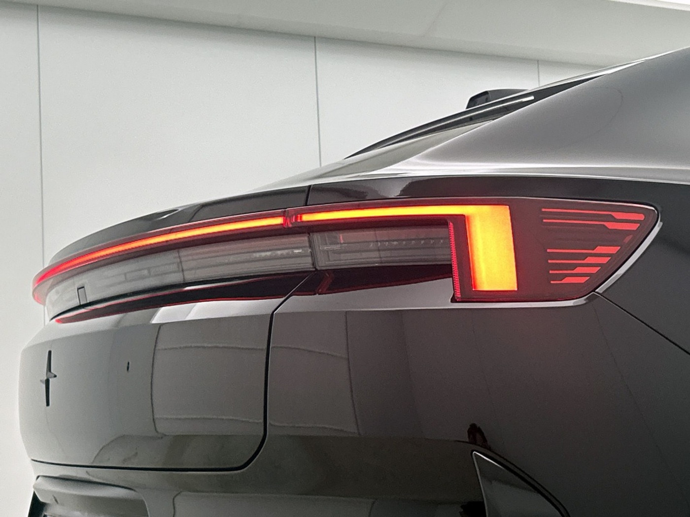 Foto van Polestar Polestar 4